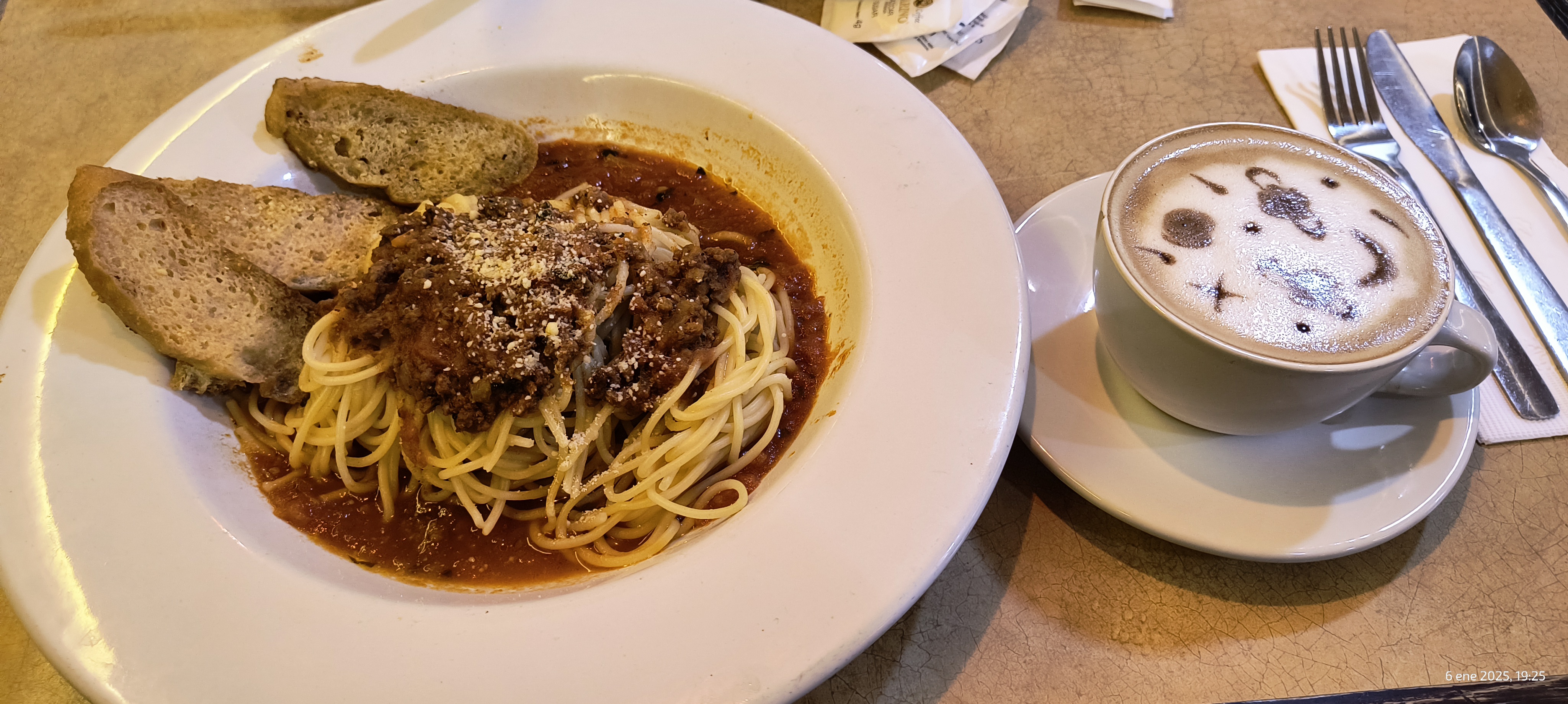 La Puntada Restaurant image 3