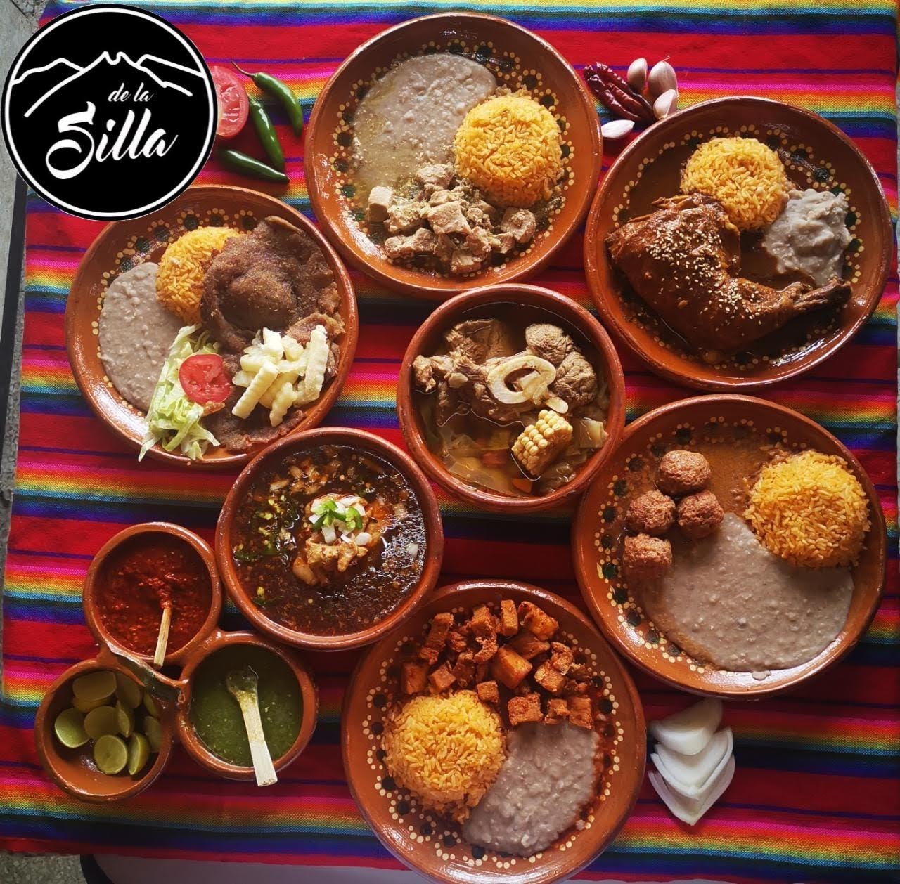 Restaurante de la silla image 2