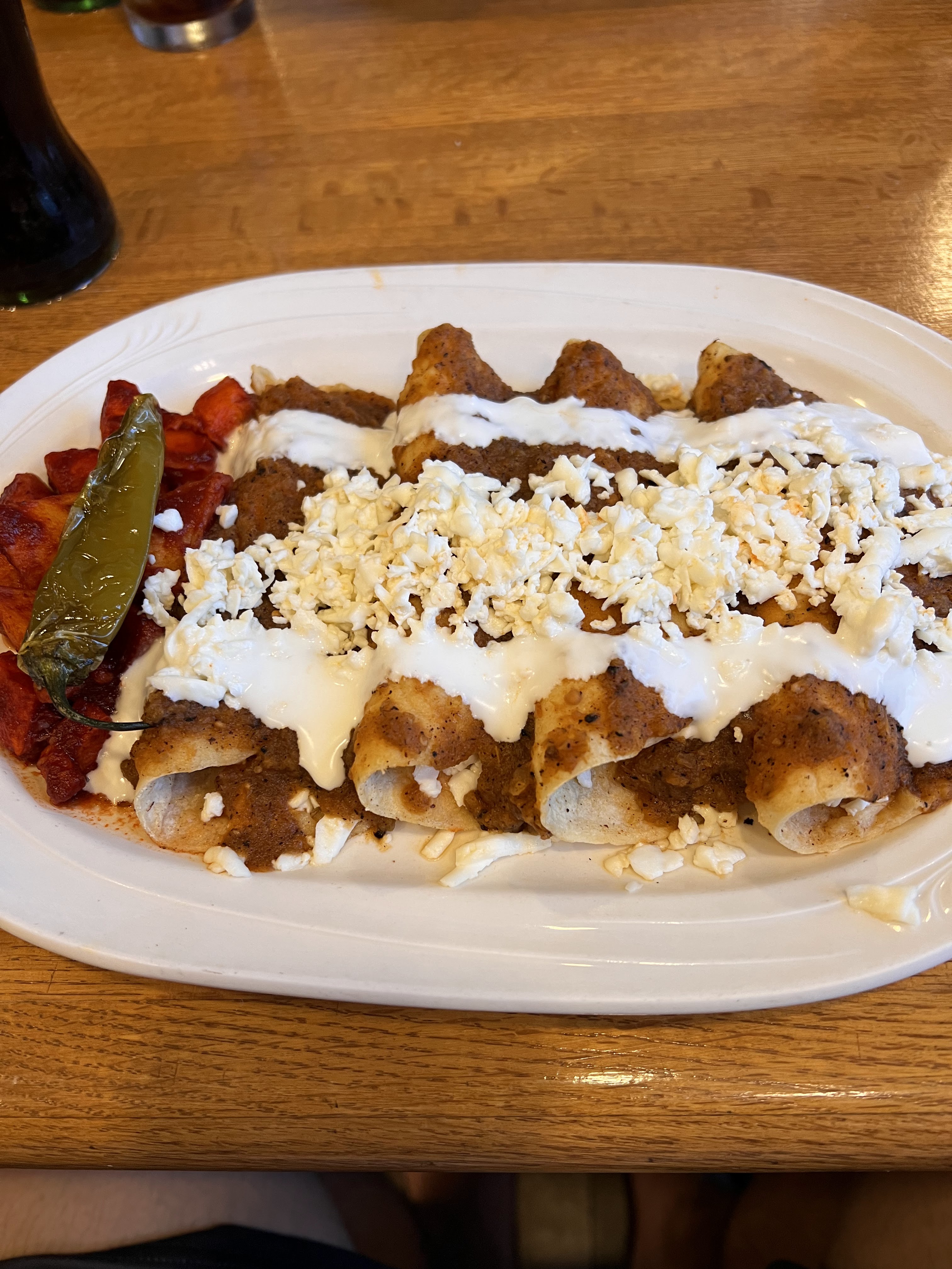 Montana RESTAURANTE image 3