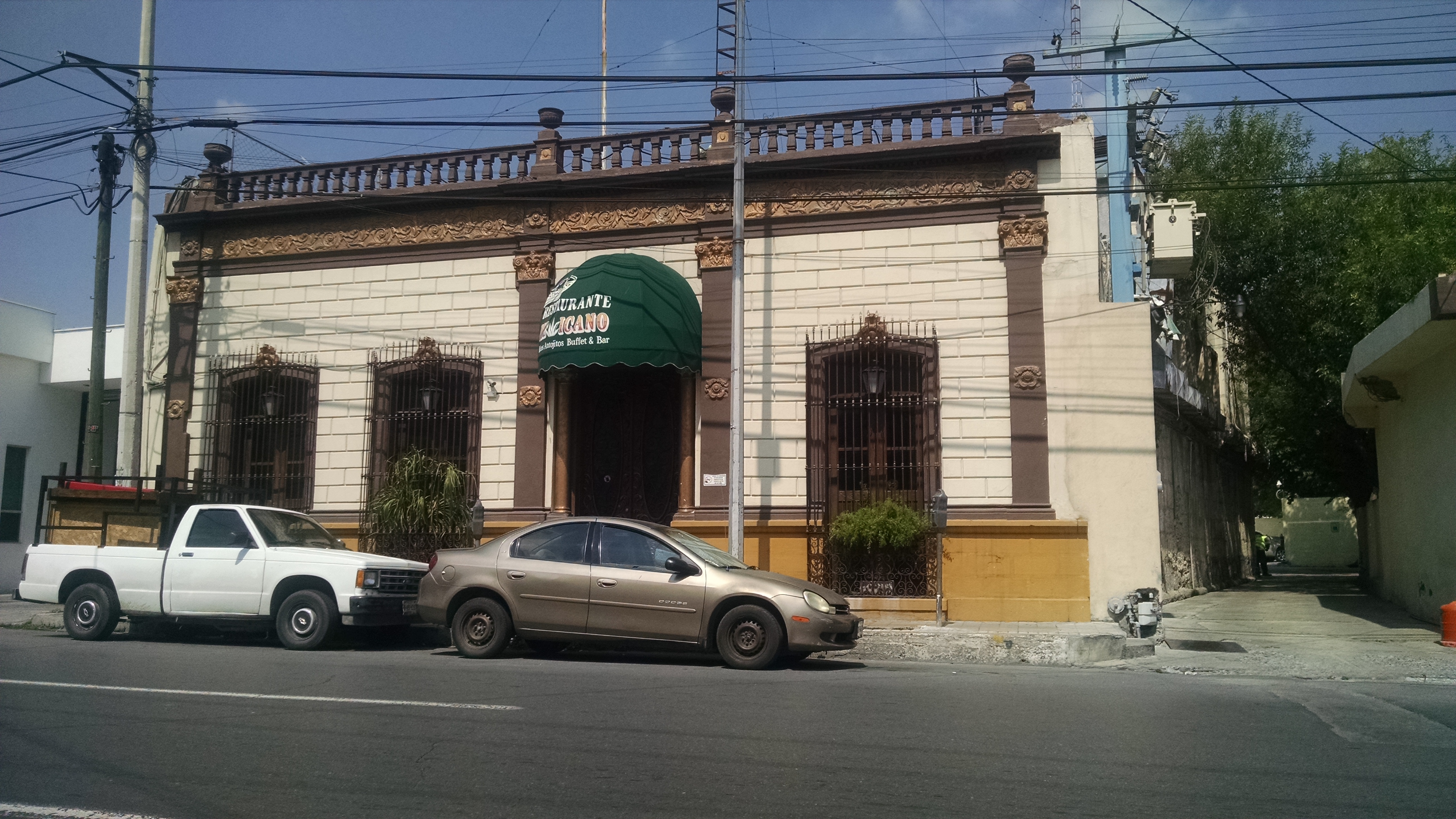 RESTAURANTE MEXICANO image 4