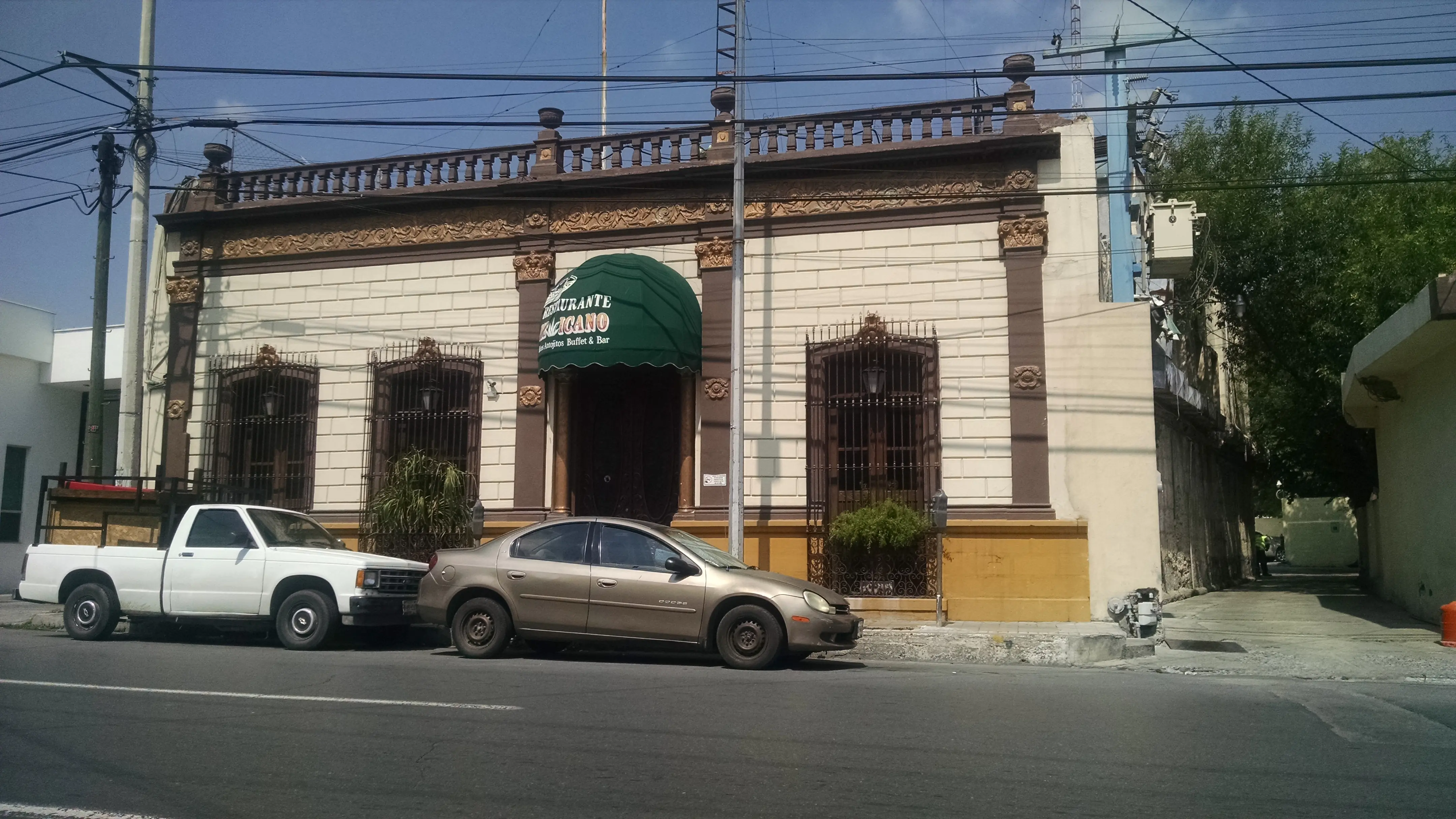 RESTAURANTE MEXICANO image 4