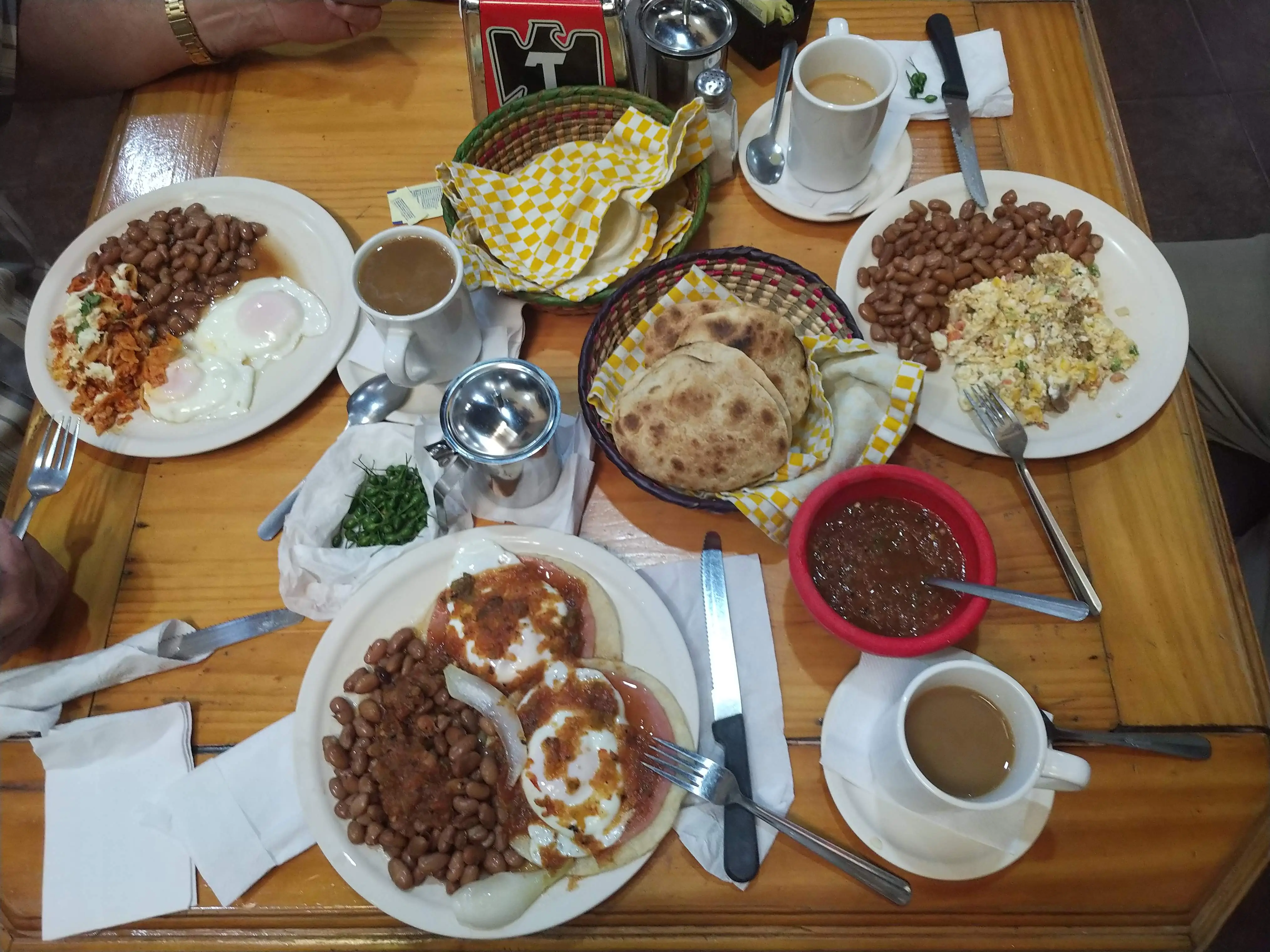 RESTAURANTE MEXICANO image 7