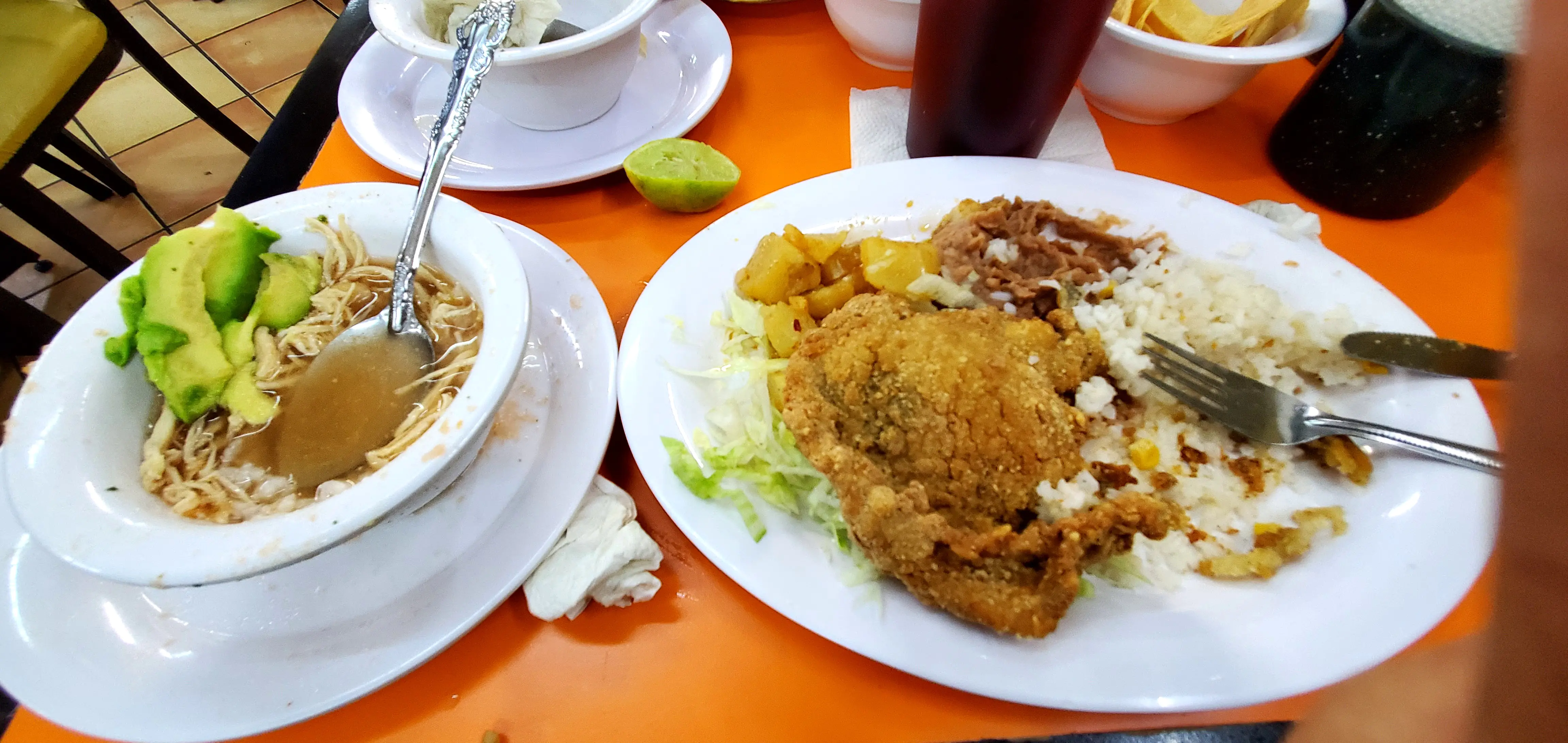 Mi Tierra Restaurante image 3