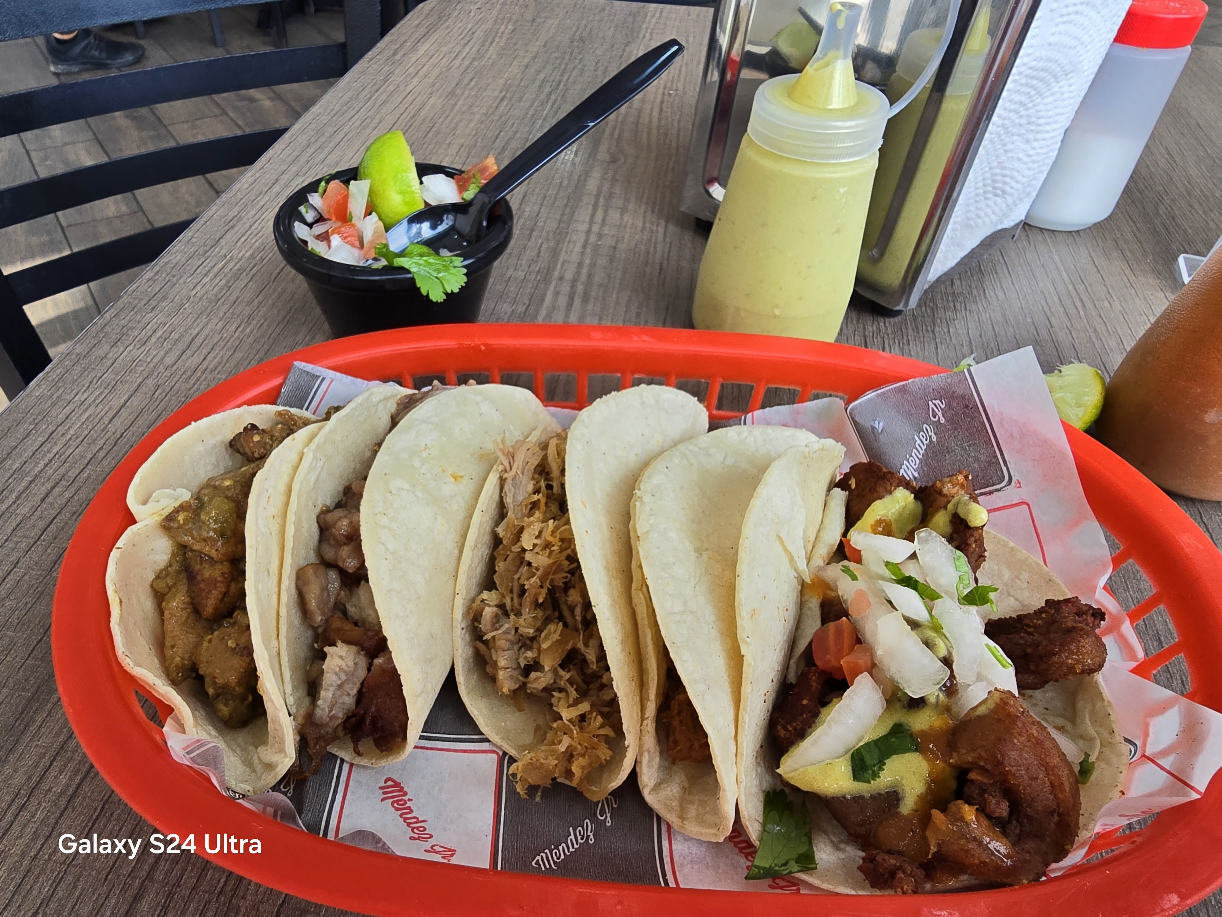 Chicharronería Méndez Jr. - Alameda image 3