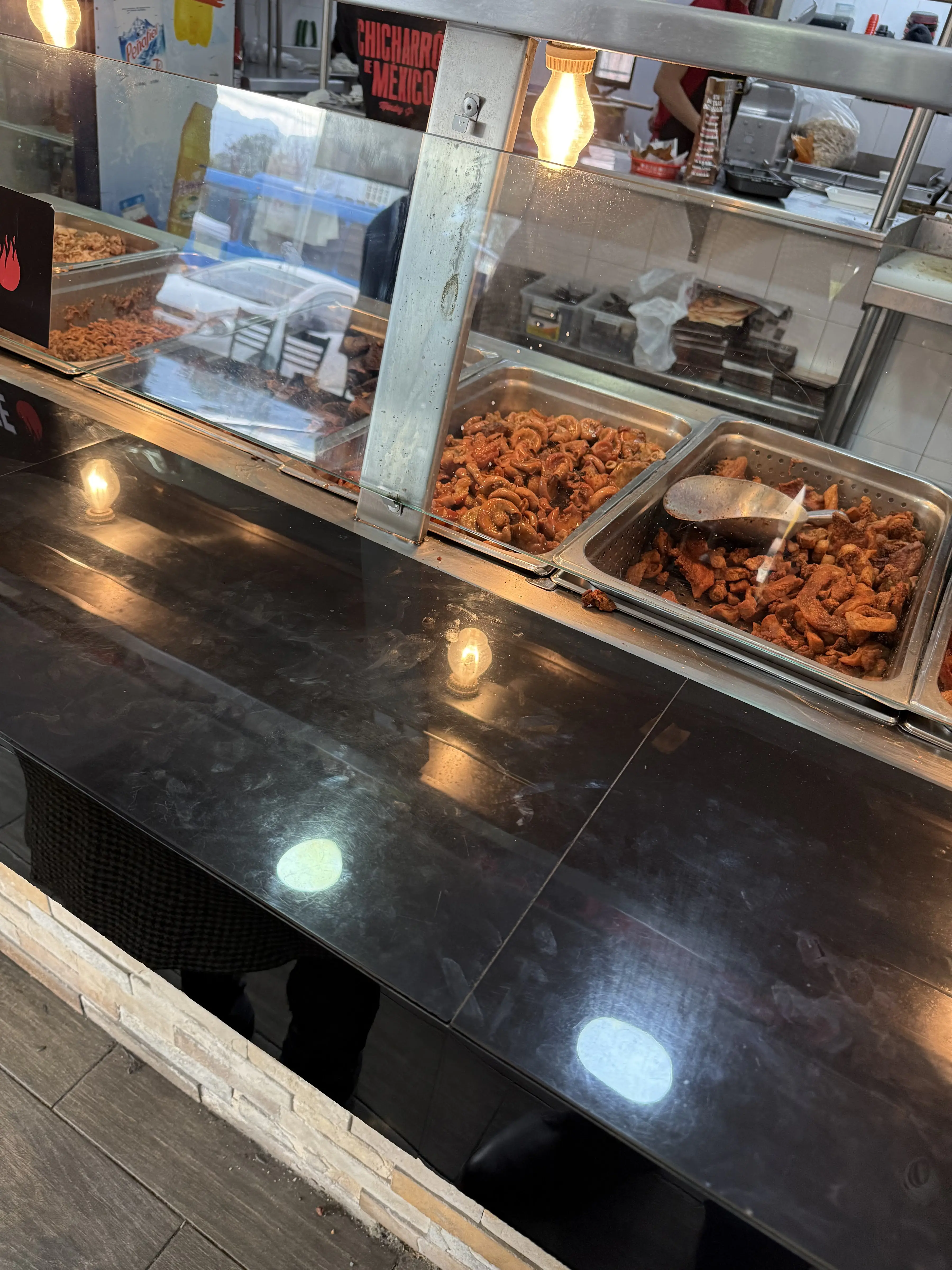 Chicharronería Méndez Jr. - Alameda image 5