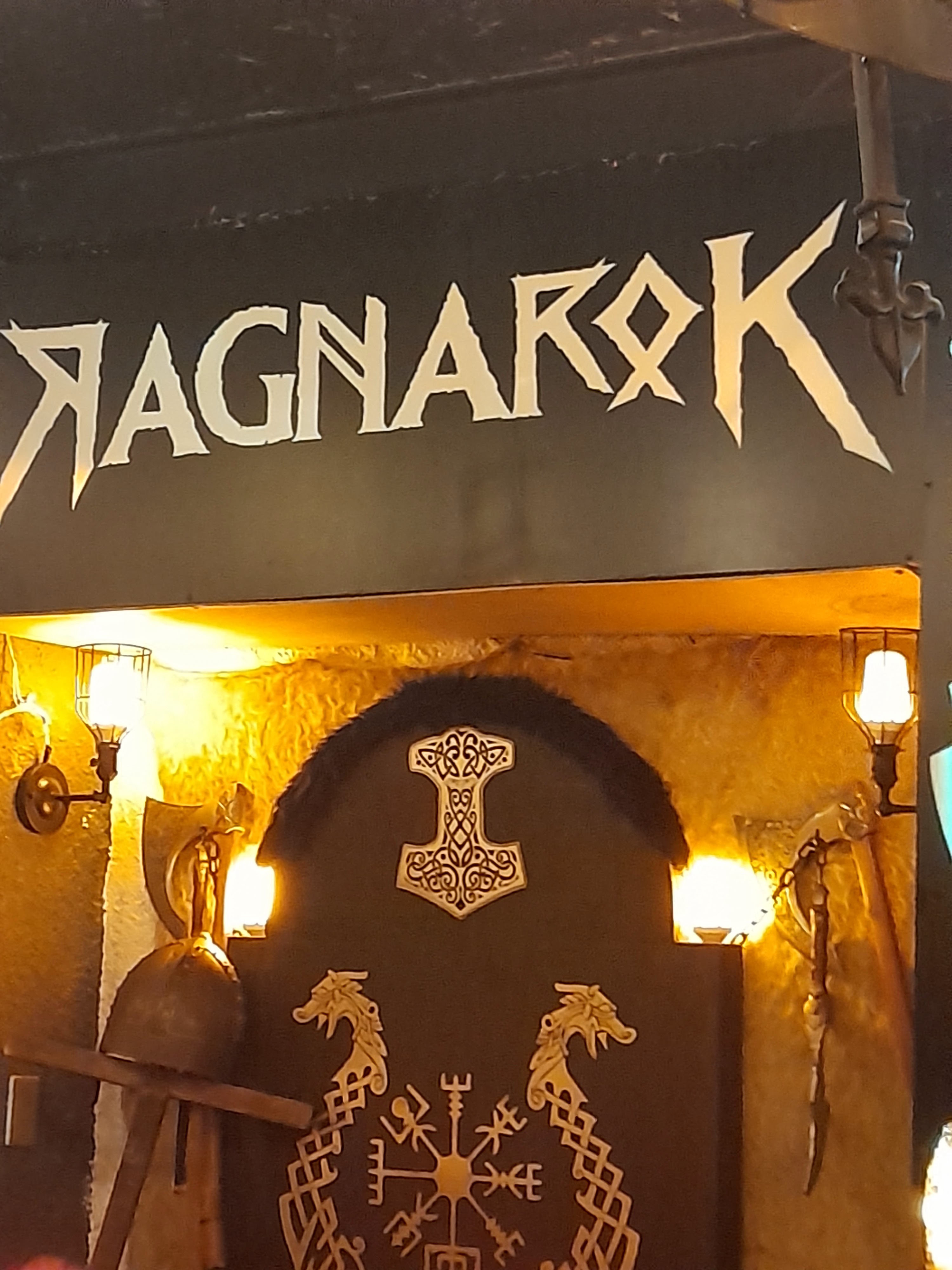 RAGNAROK Restaurant & Bar image 6