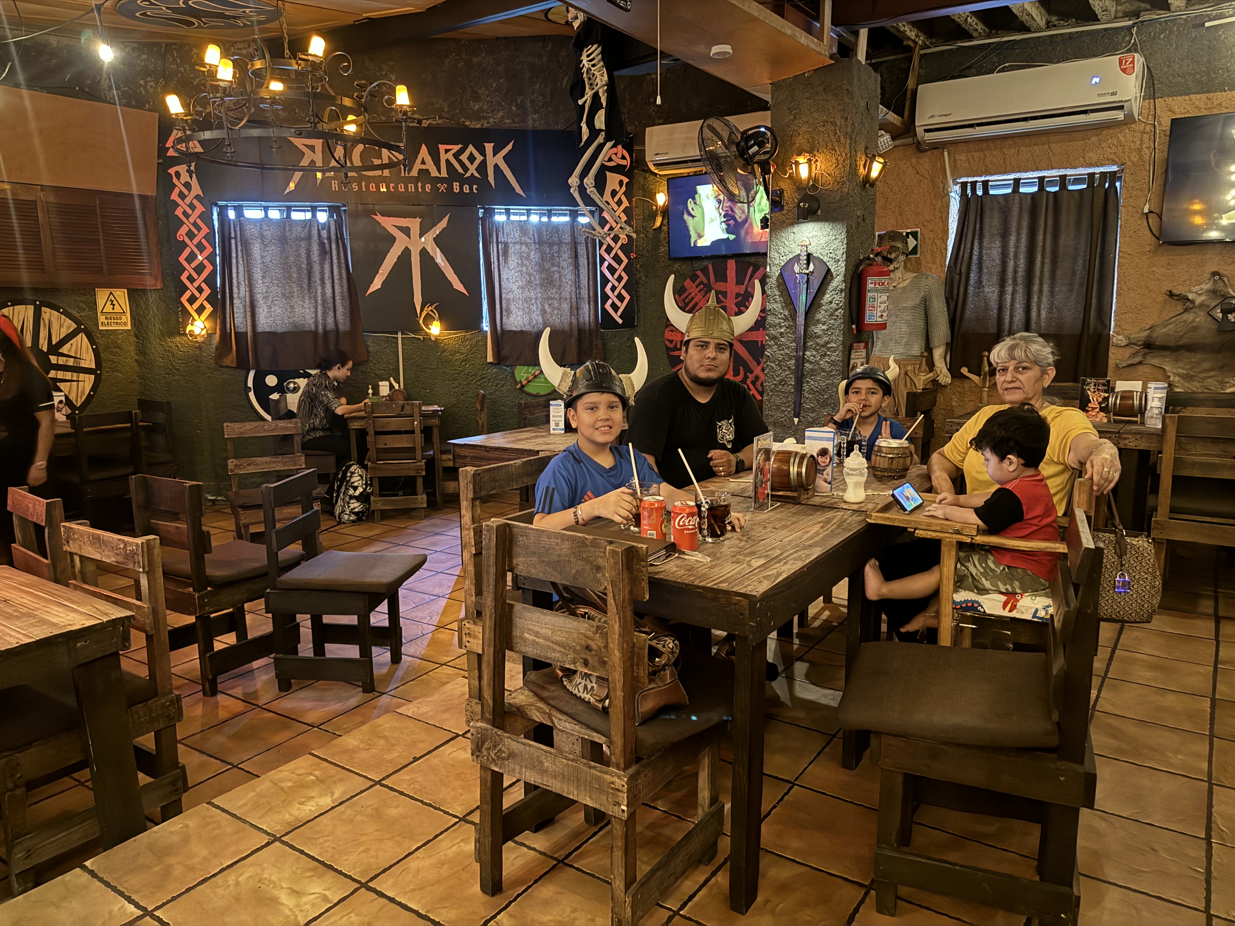 RAGNAROK Restaurant & Bar image 8