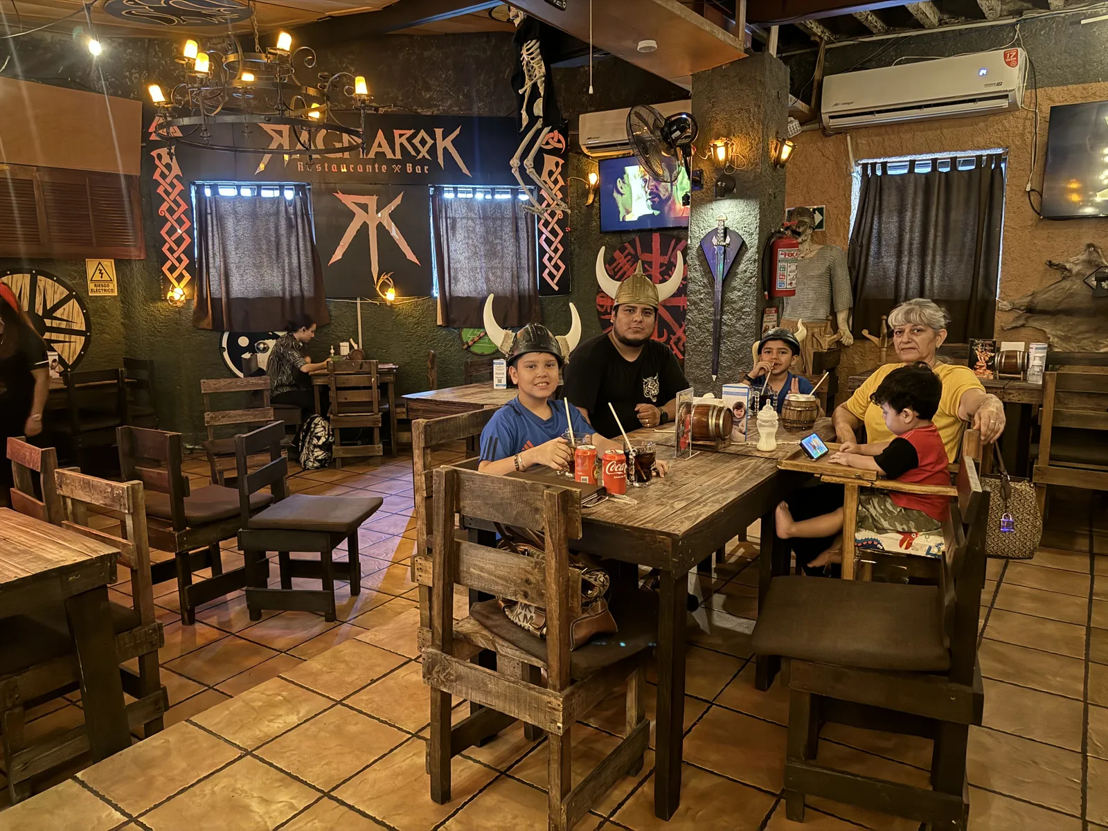 RAGNAROK Restaurant & Bar image 8