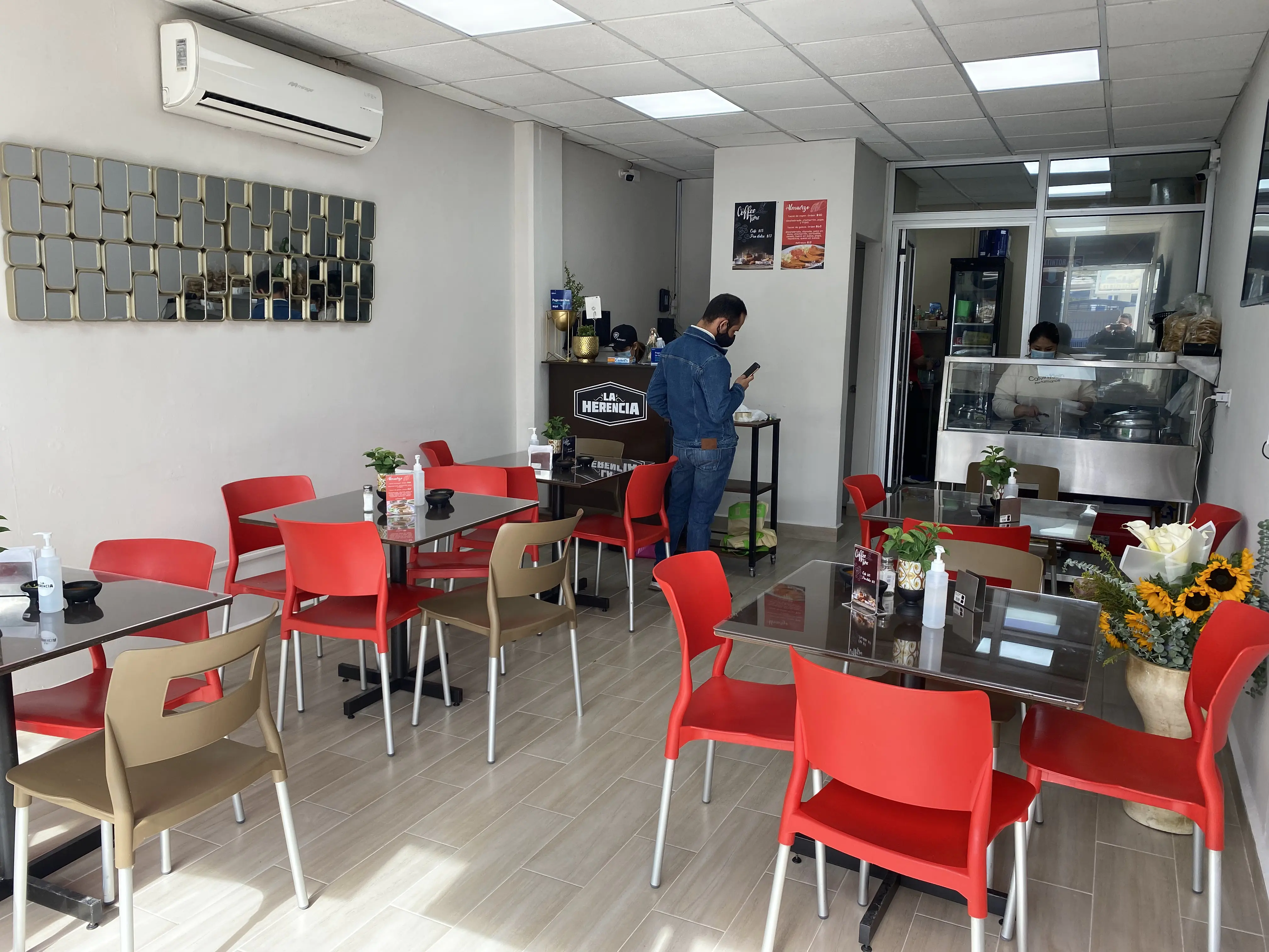 Restaurante La Herencia Monterrey Centro image 8