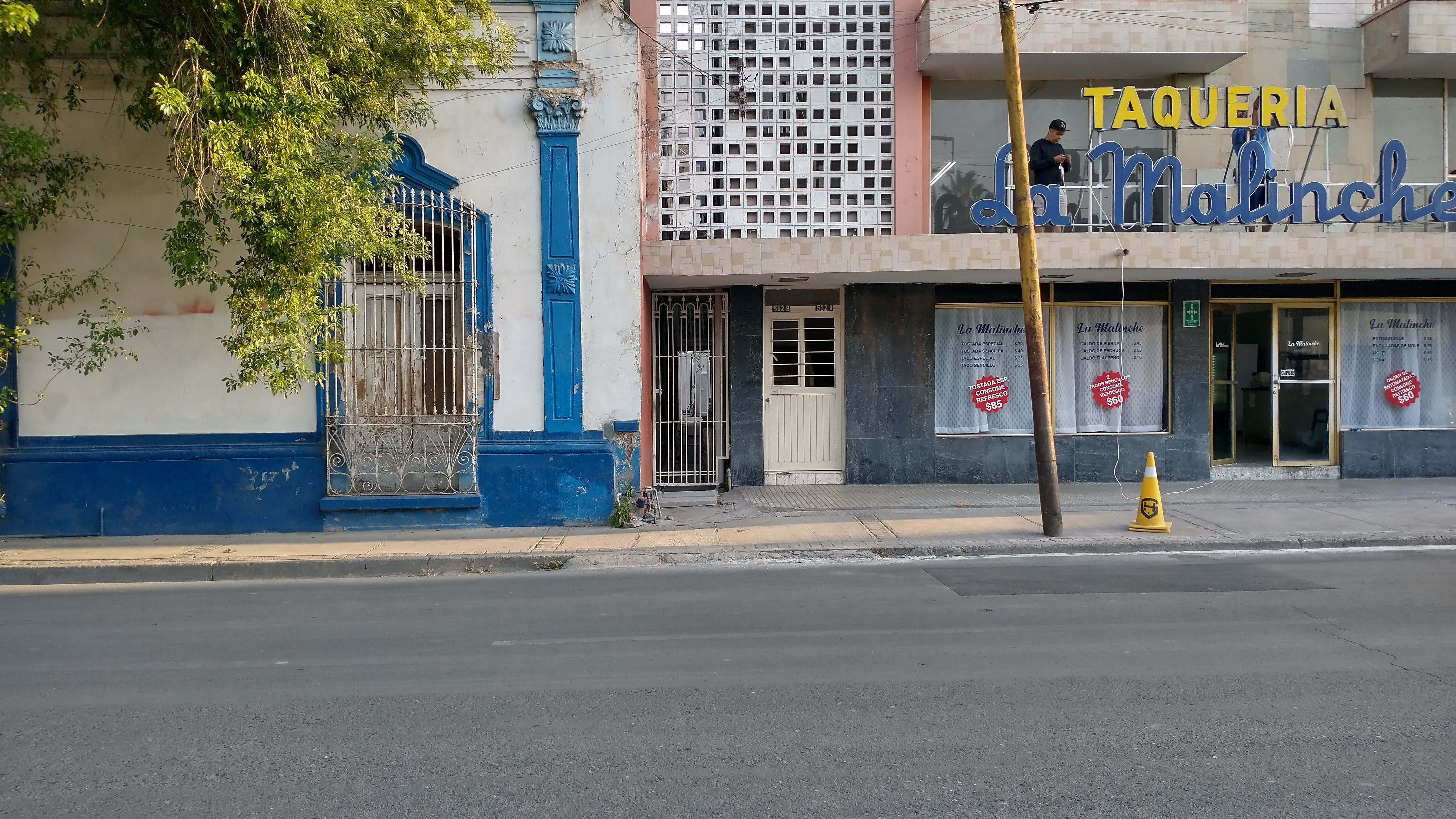 Taquería La Malinche image 1