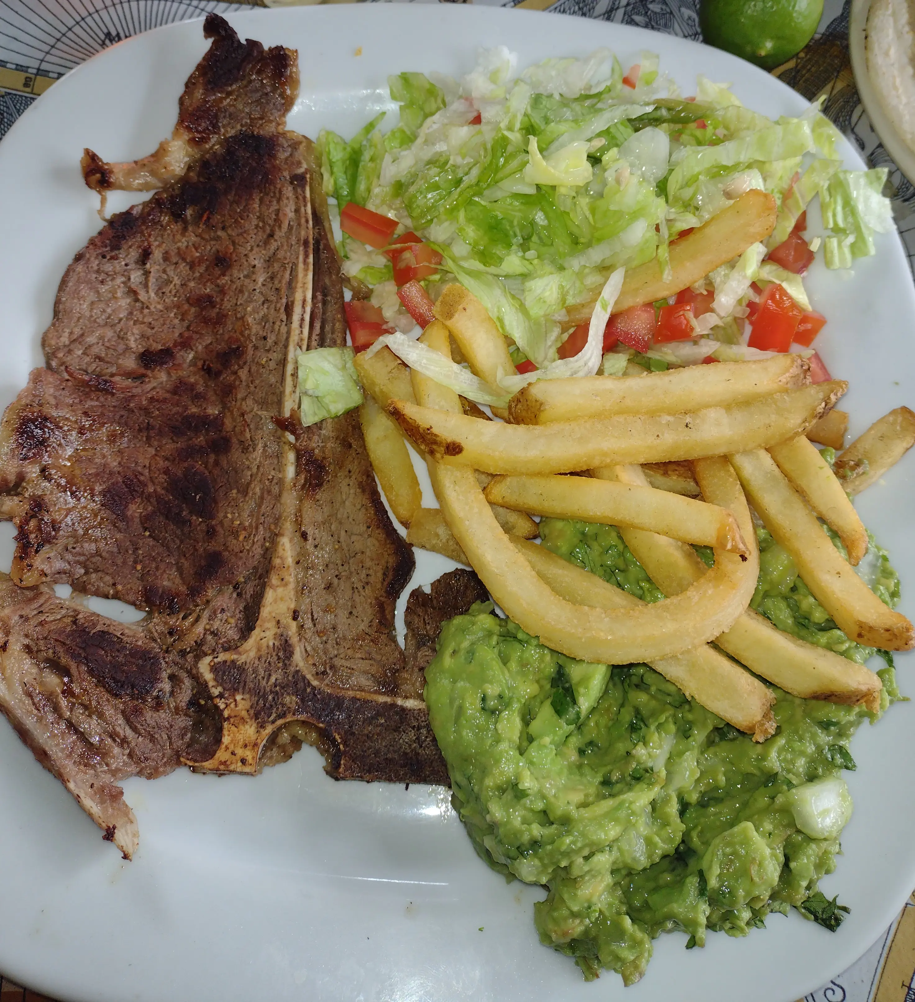 Salon Chavez Jr image 2