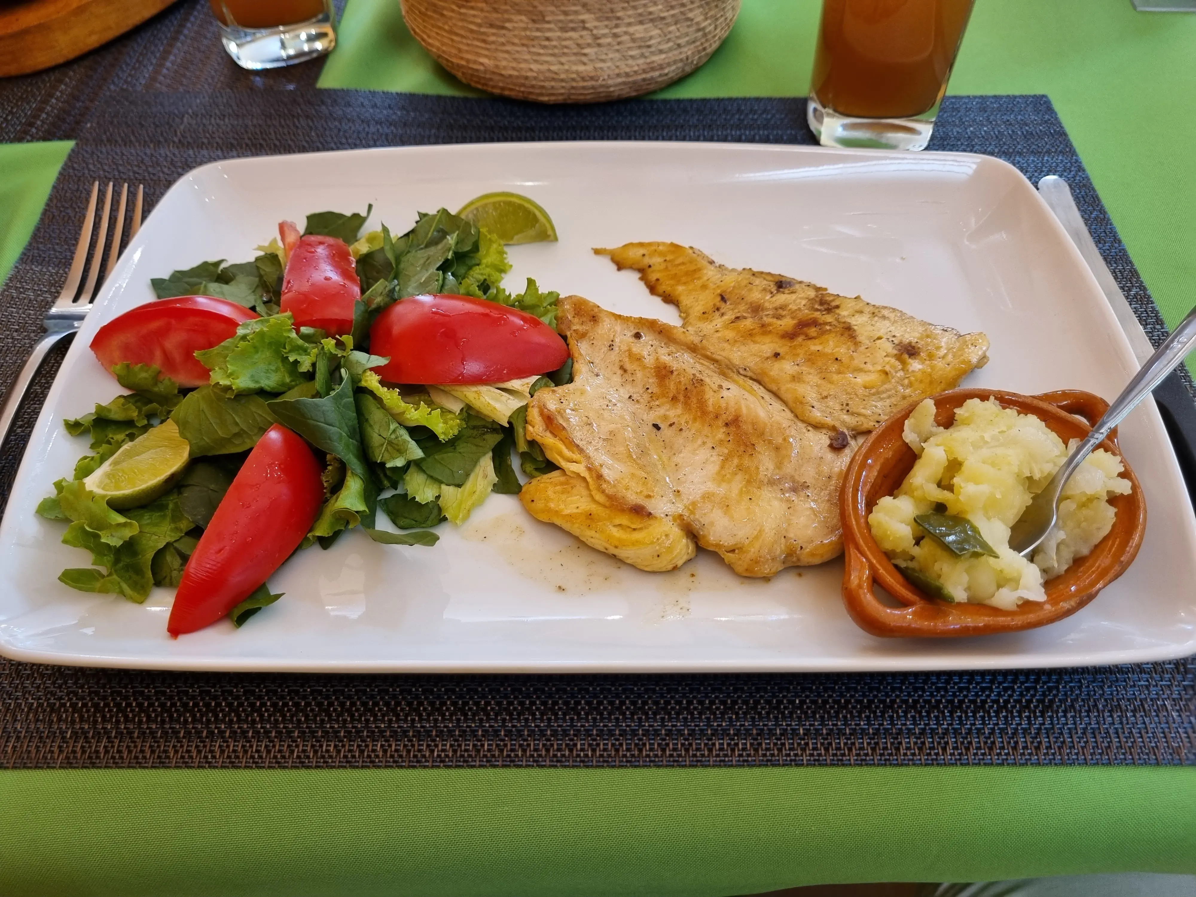 Aroma y Fuego - Restaurante Mexicano image 8