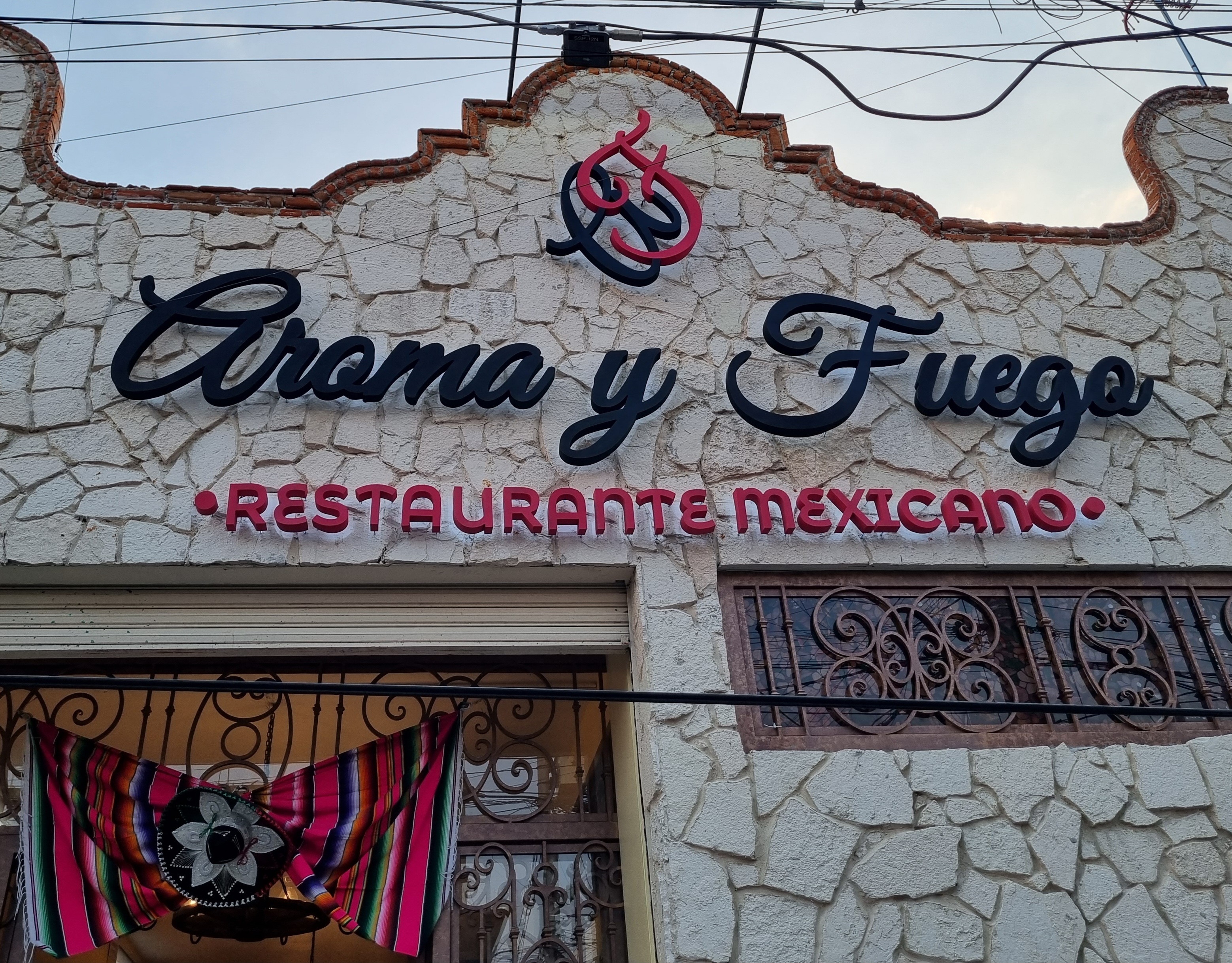 Aroma y Fuego - Restaurante Mexicano image 9