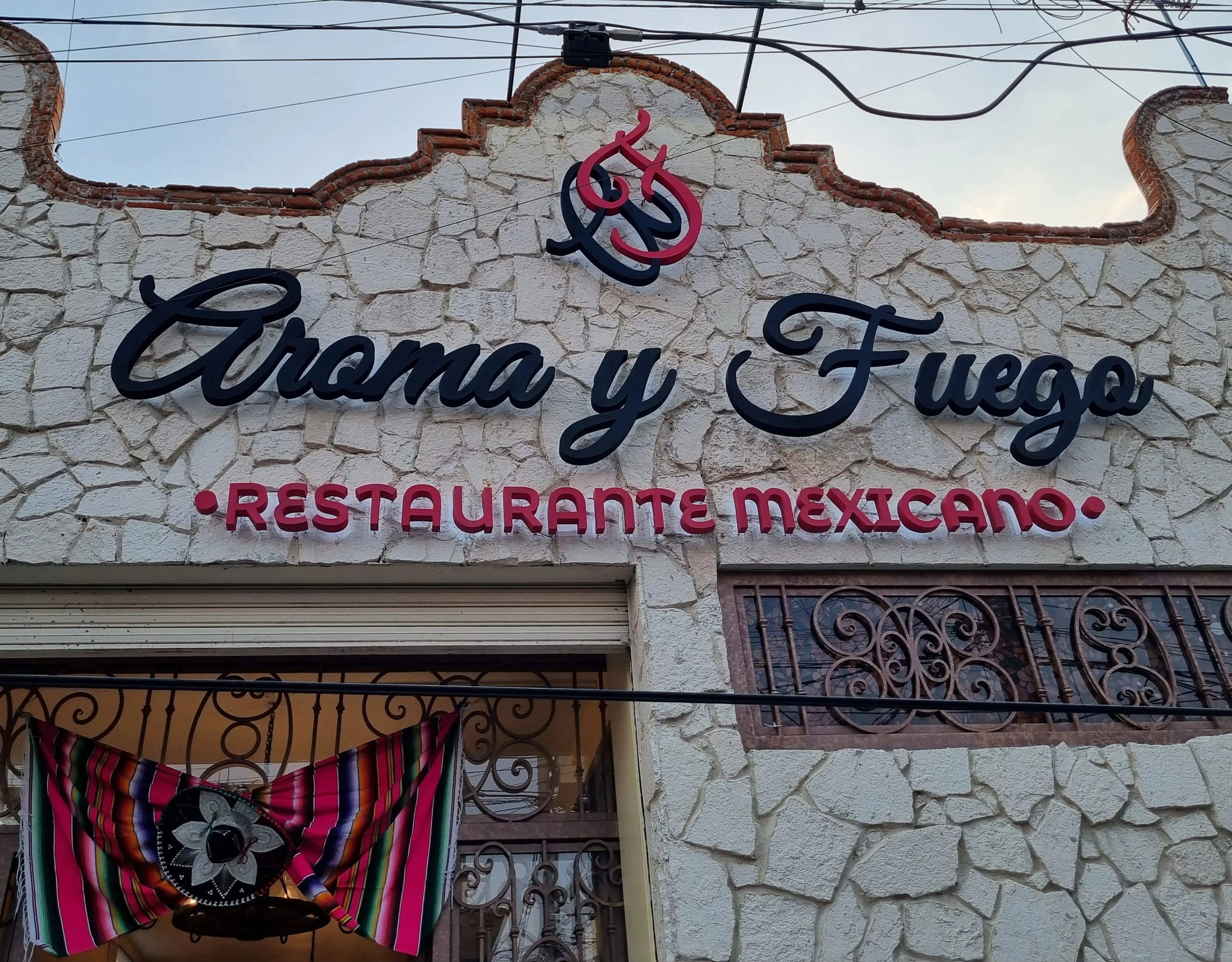 Aroma y Fuego - Restaurante Mexicano image 9