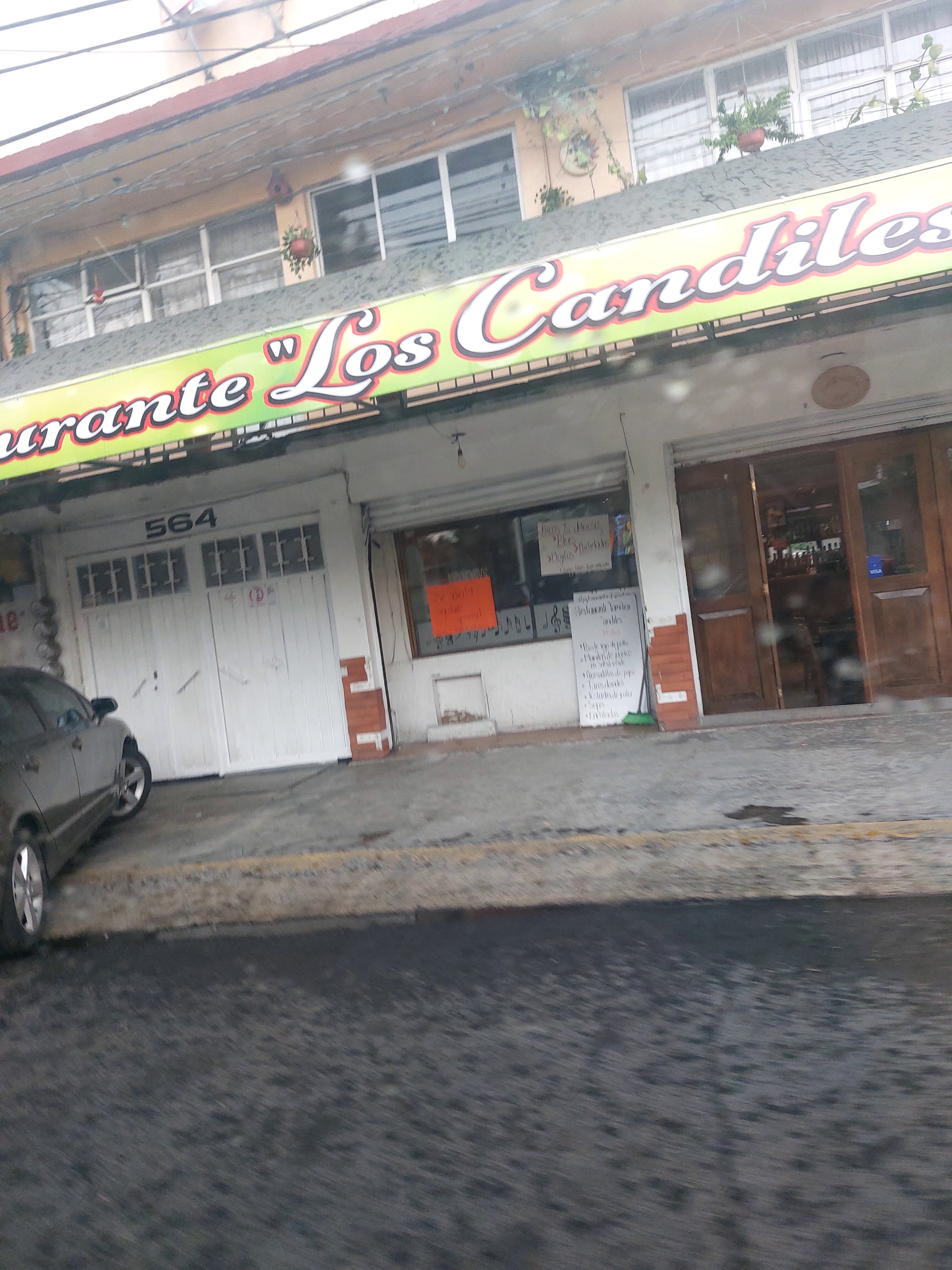 Restaurante Familiar Los Candiles image 1