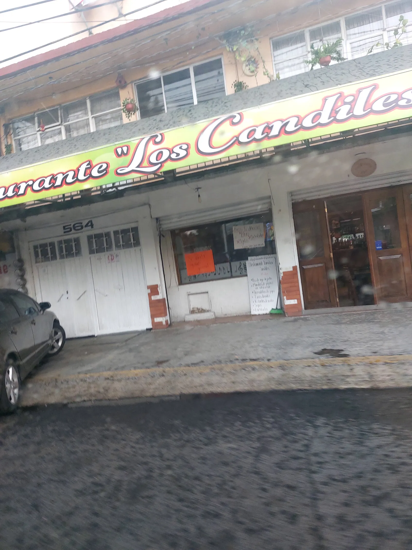 Restaurante Familiar Los Candiles image 1