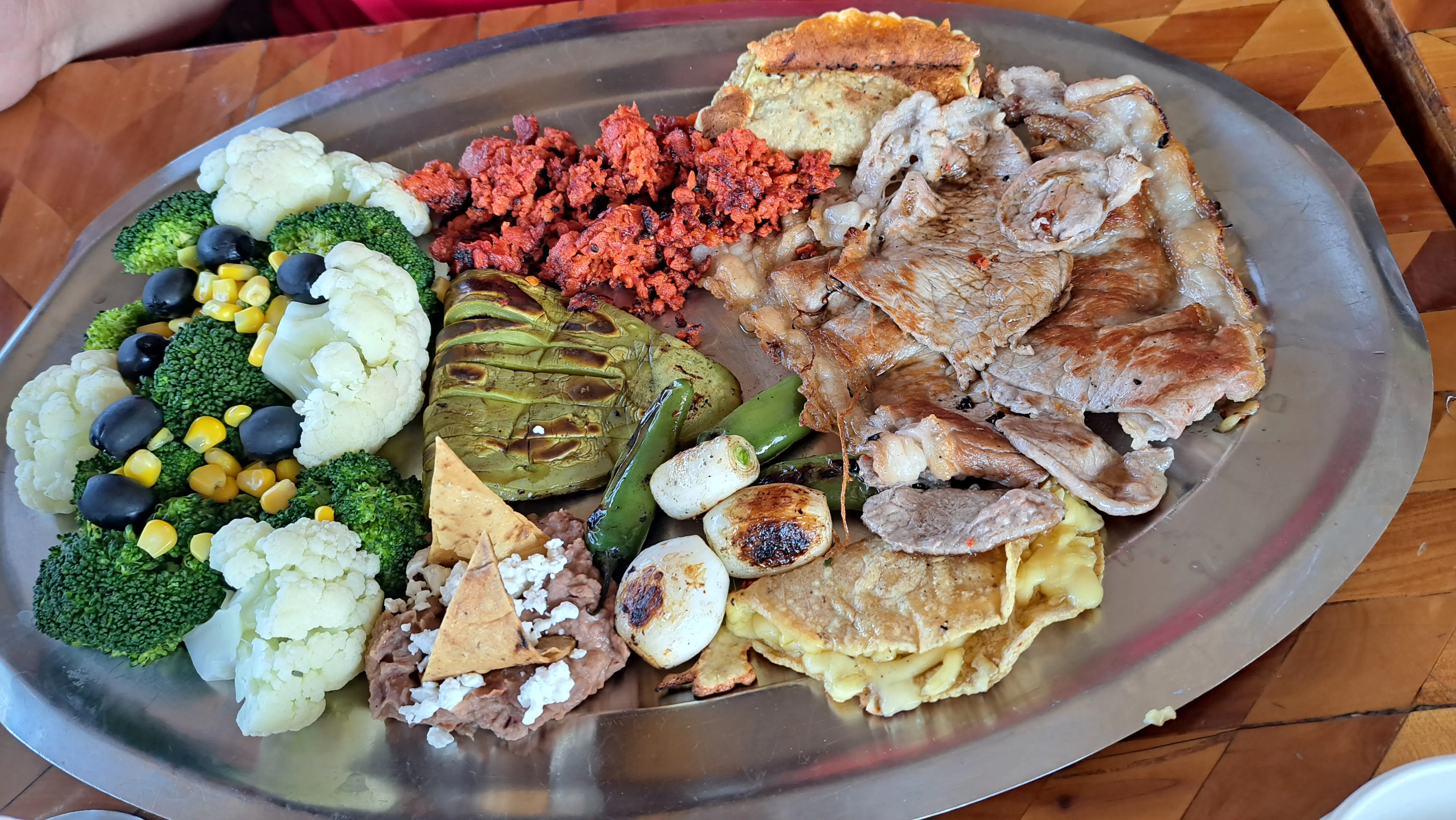 PARRILLA LA CABAÑA SUIZA image 5