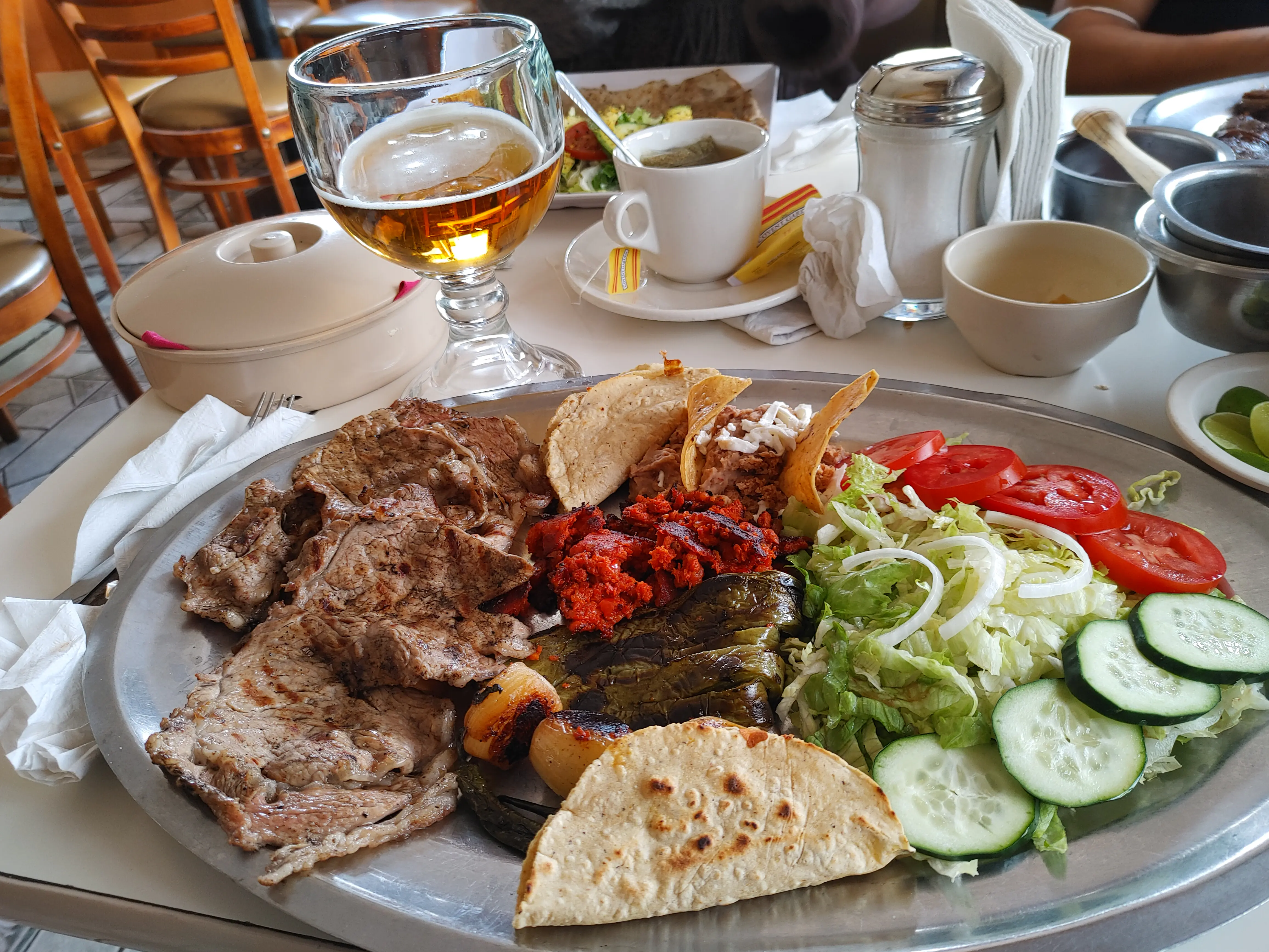 PARRILLA LA CABAÑA SUIZA image 8