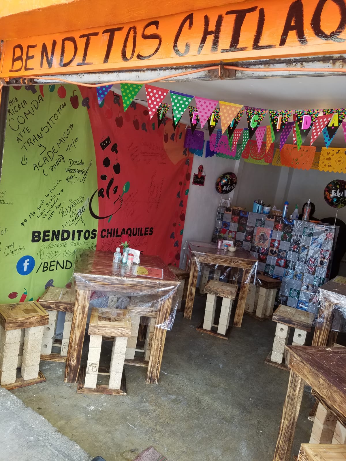 BENDITOS CHILAQUILES image 9