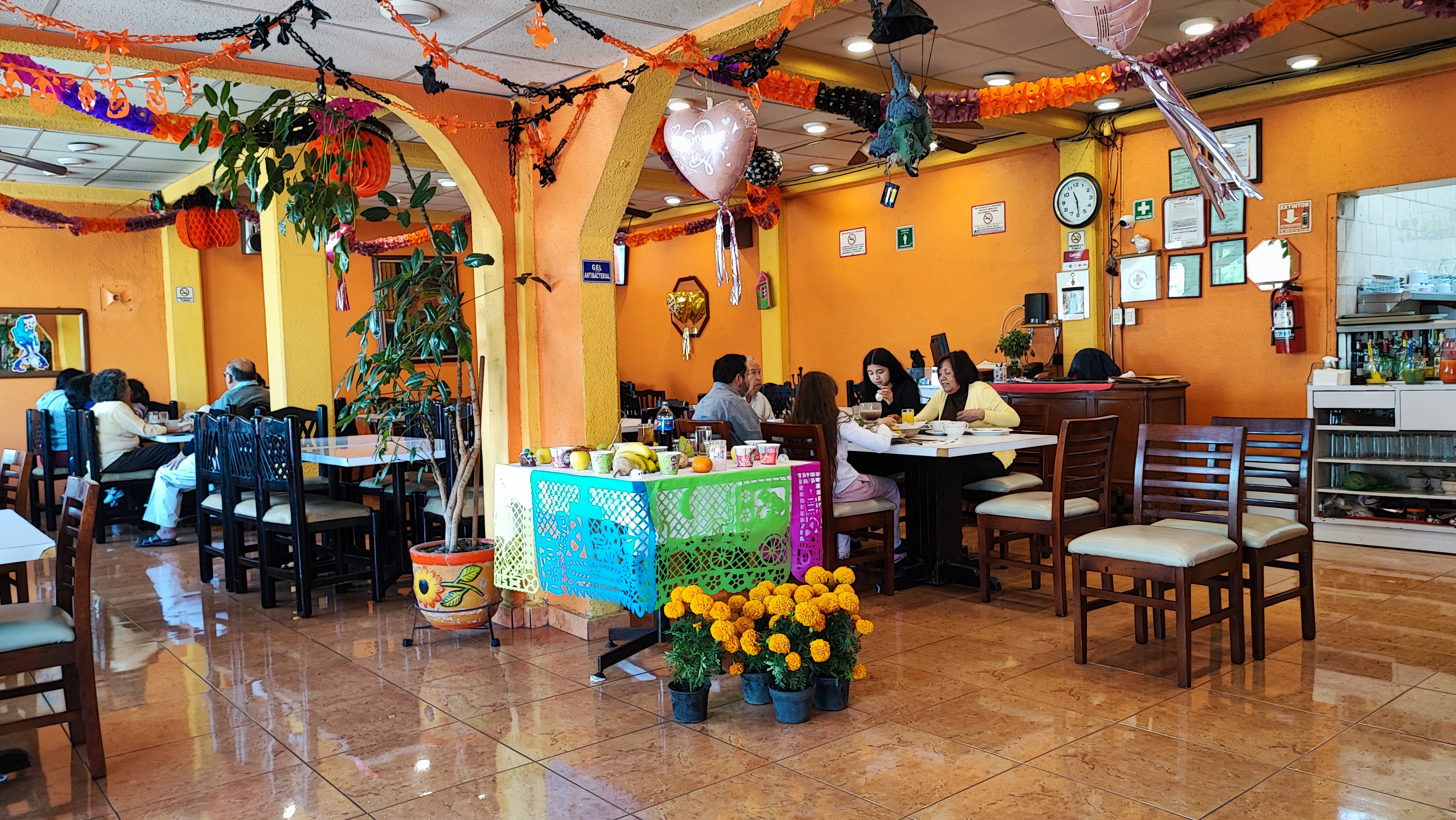 El Montañes image 1