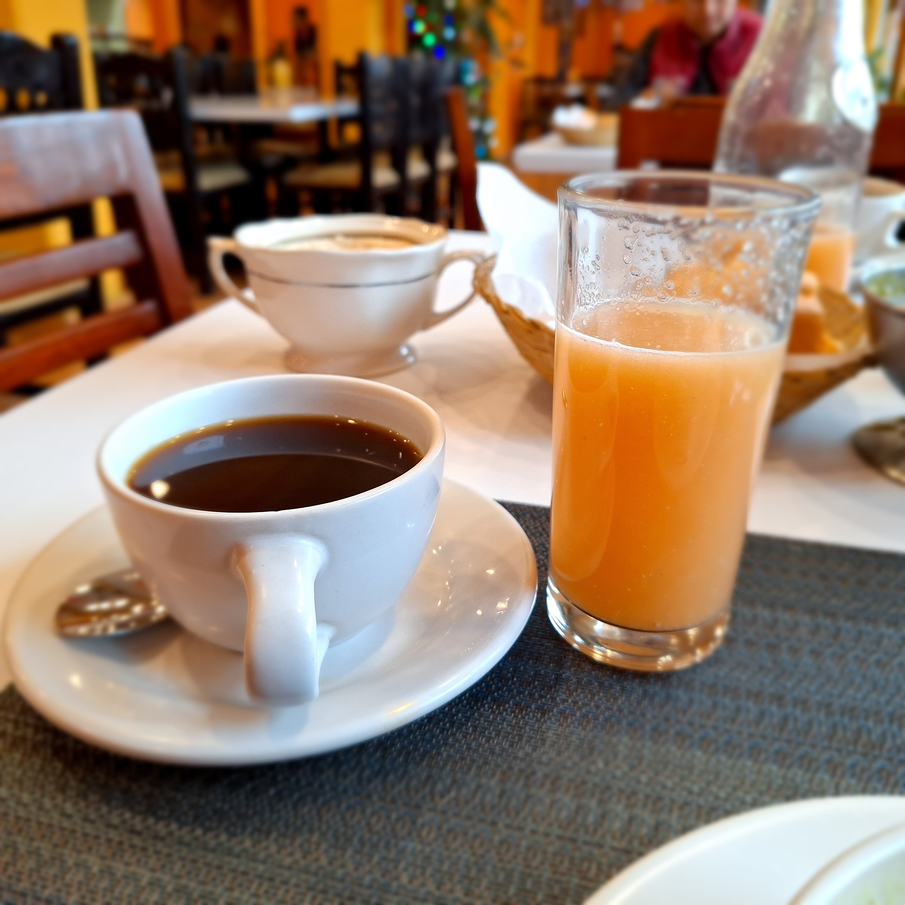 El Montañes image 3