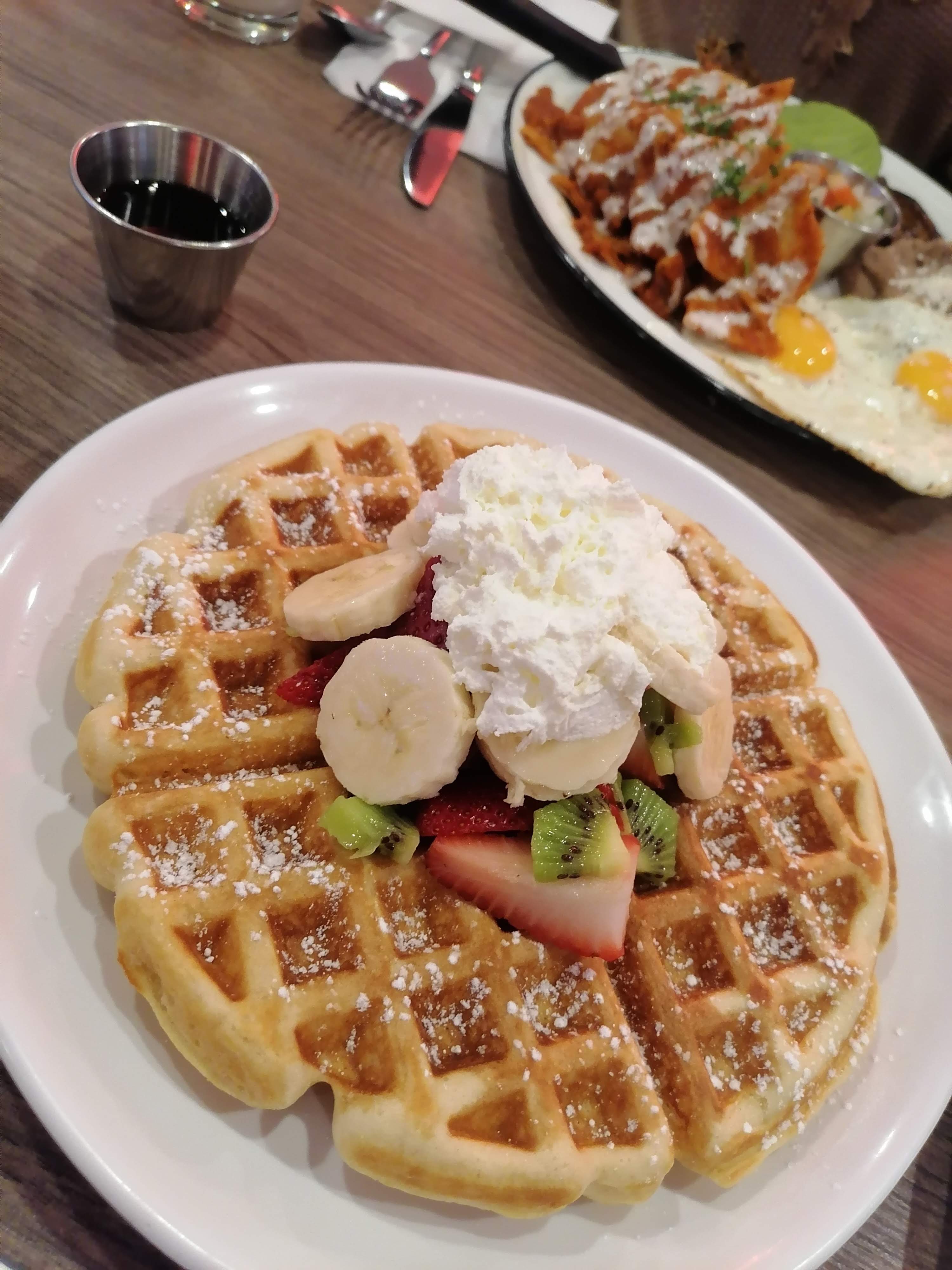 Dos Panes / Sucursal L Montejano image 3