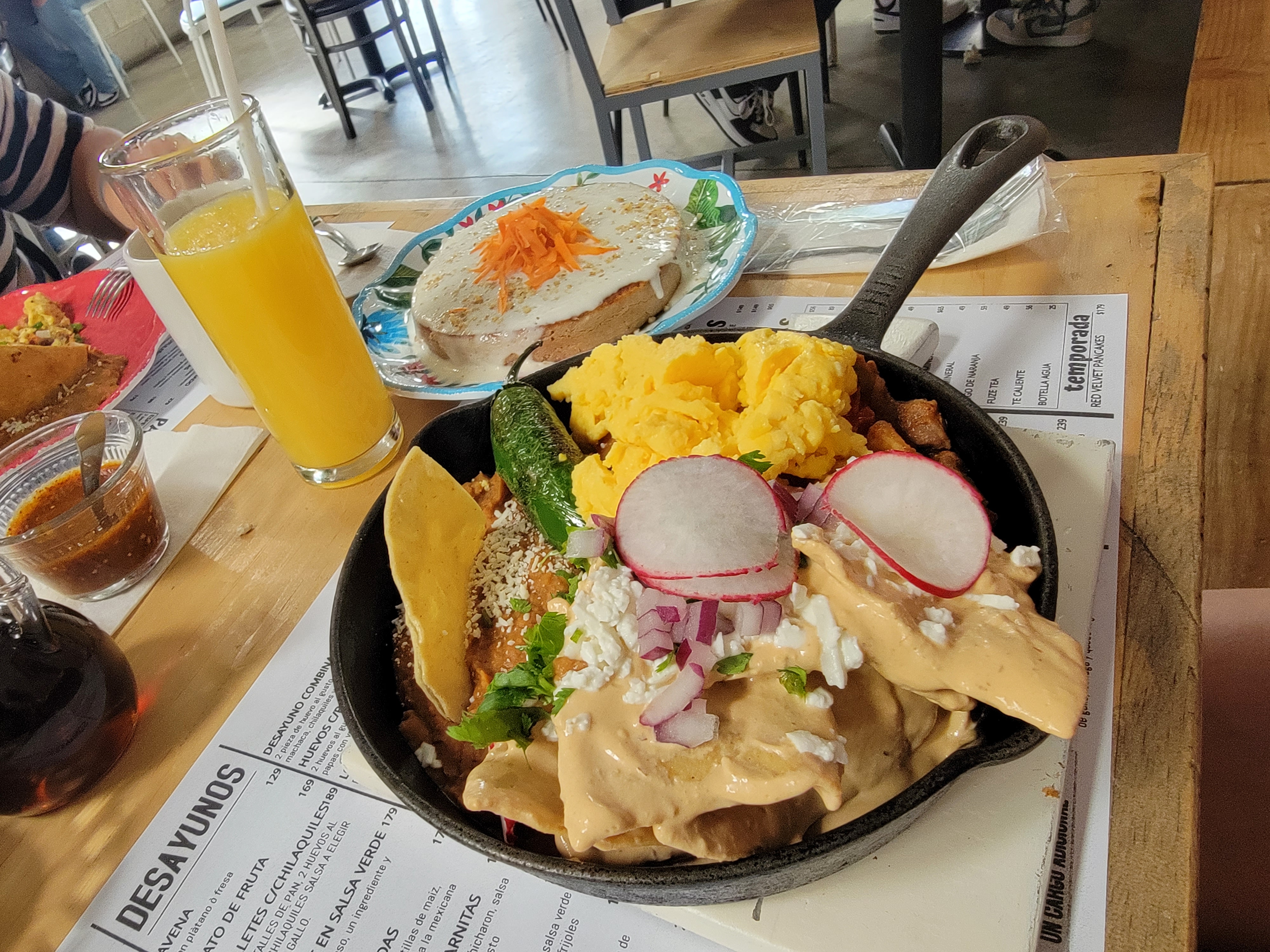 Segundo Piso Restaurant image 7