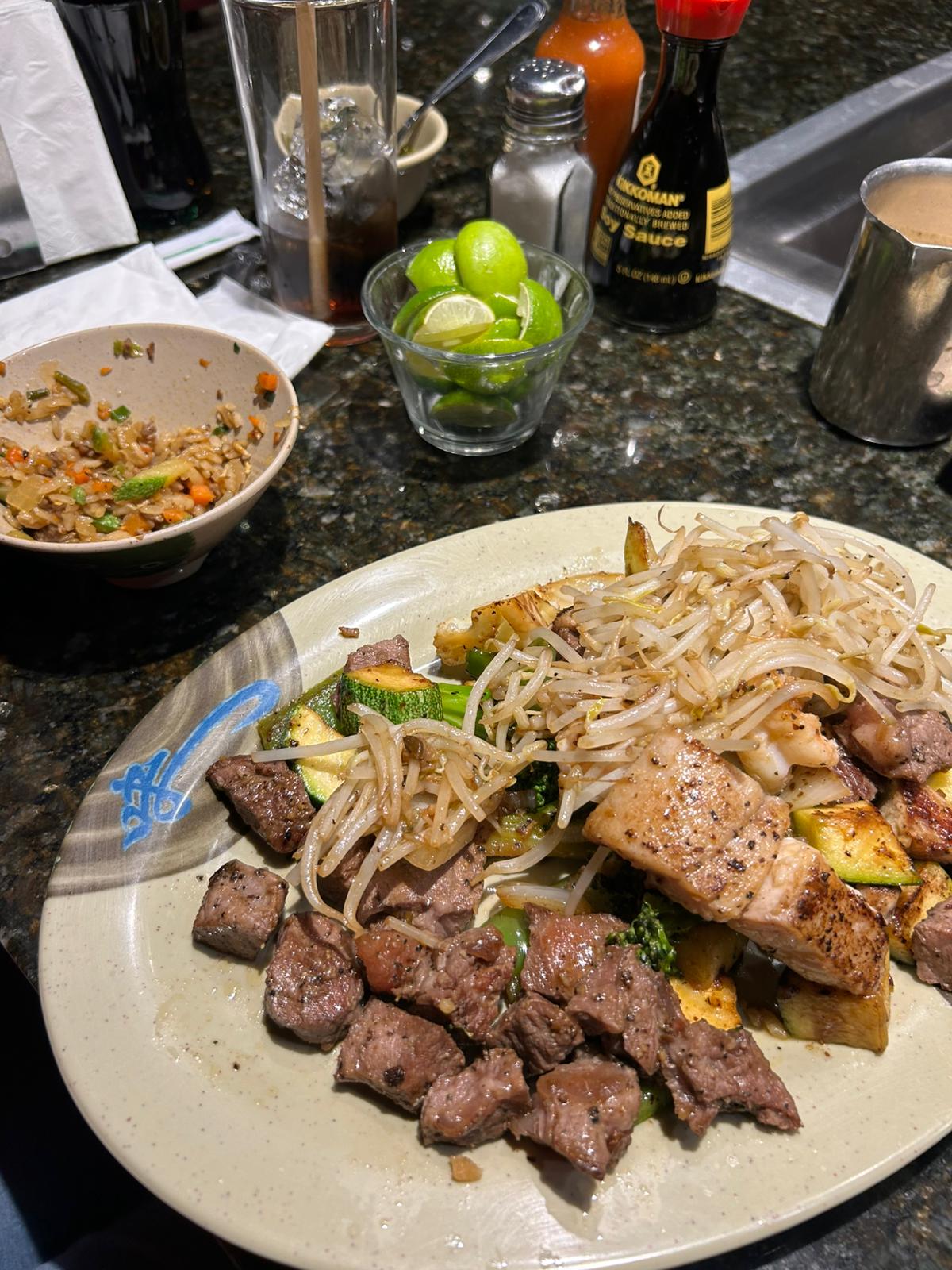 Sakura Restaurant Bar image 5