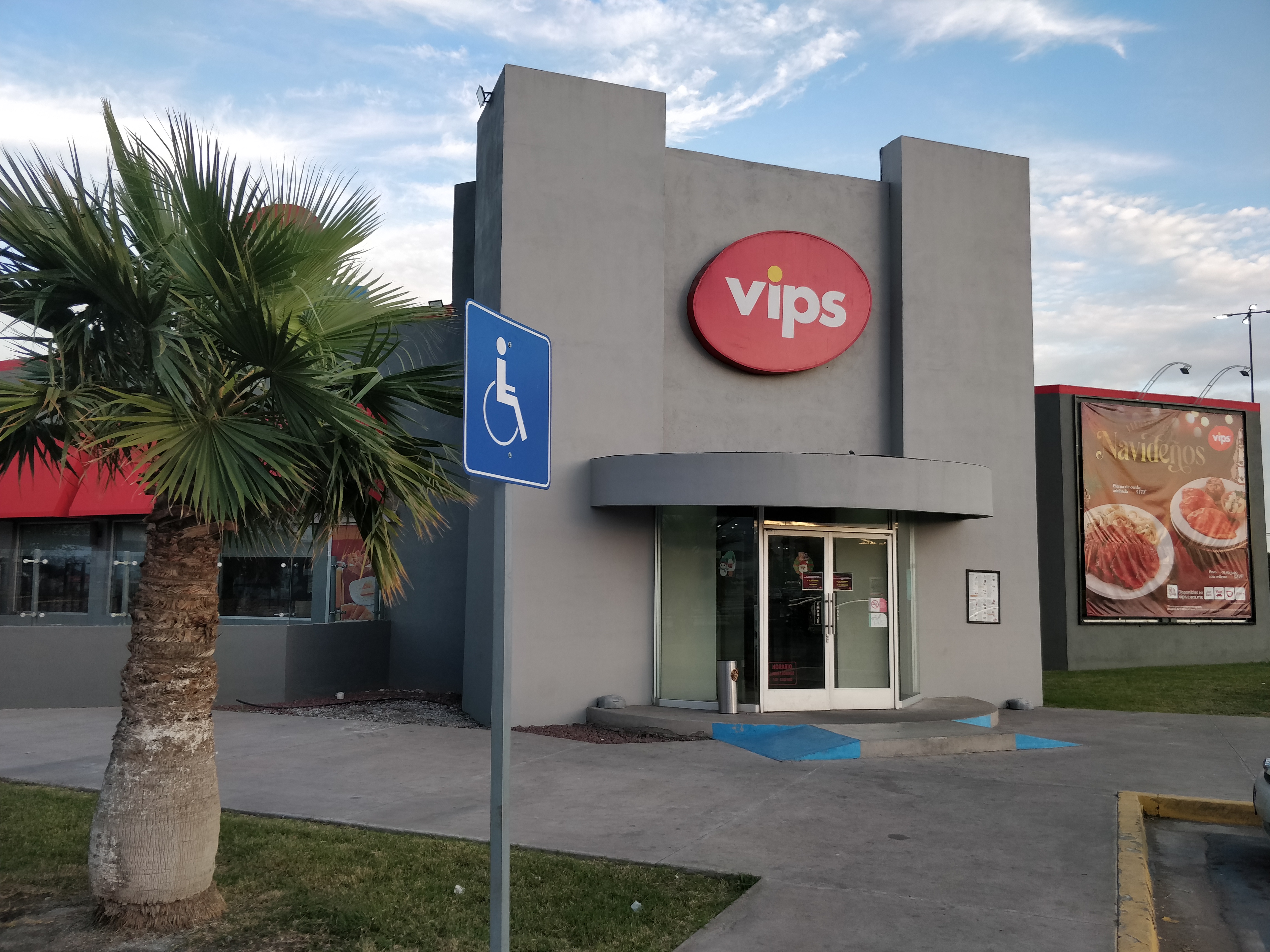 Vips Mexicali image 4