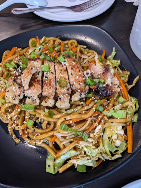 Pho House image 5