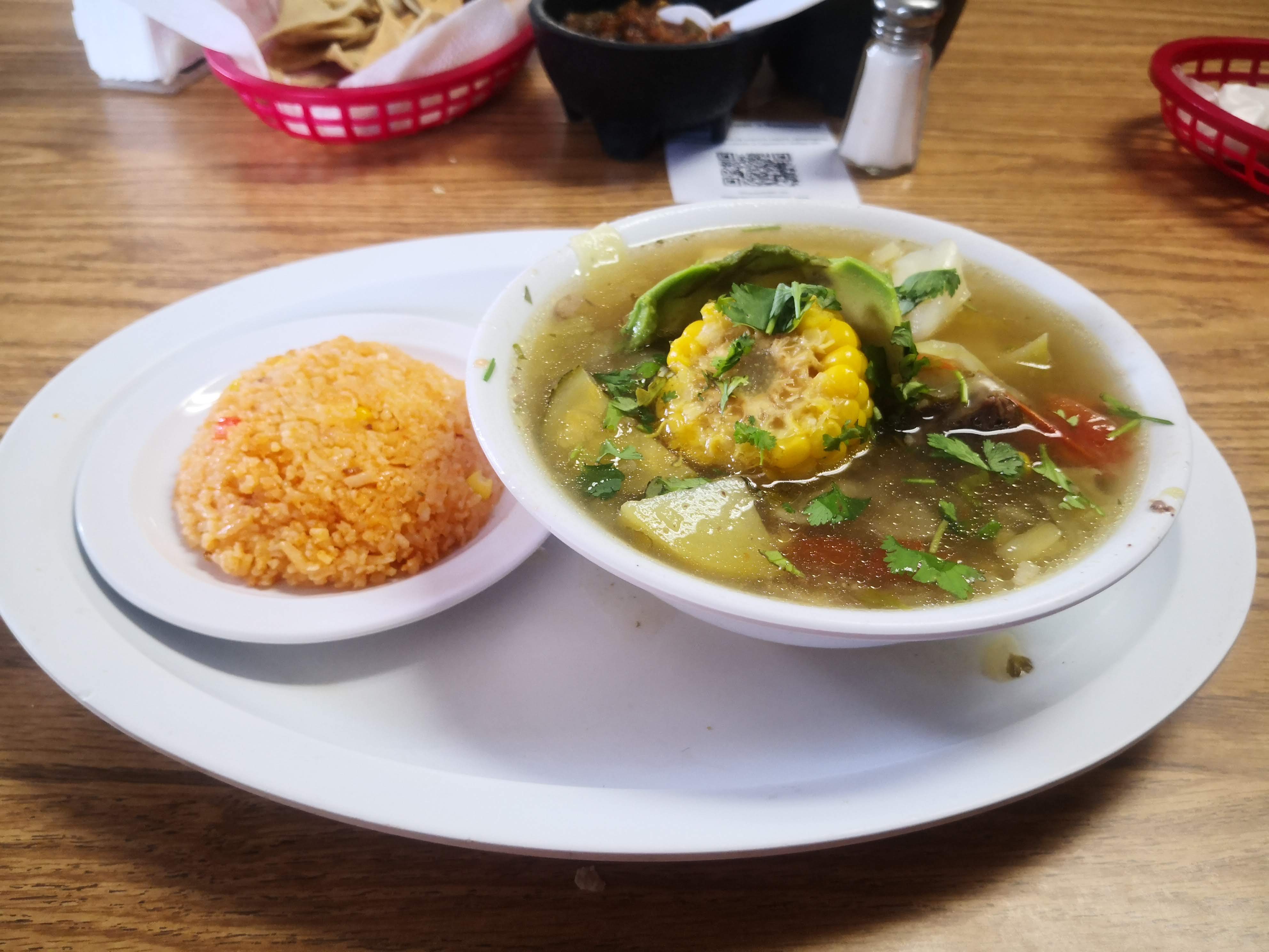 La Parrilla Restaurante image 3