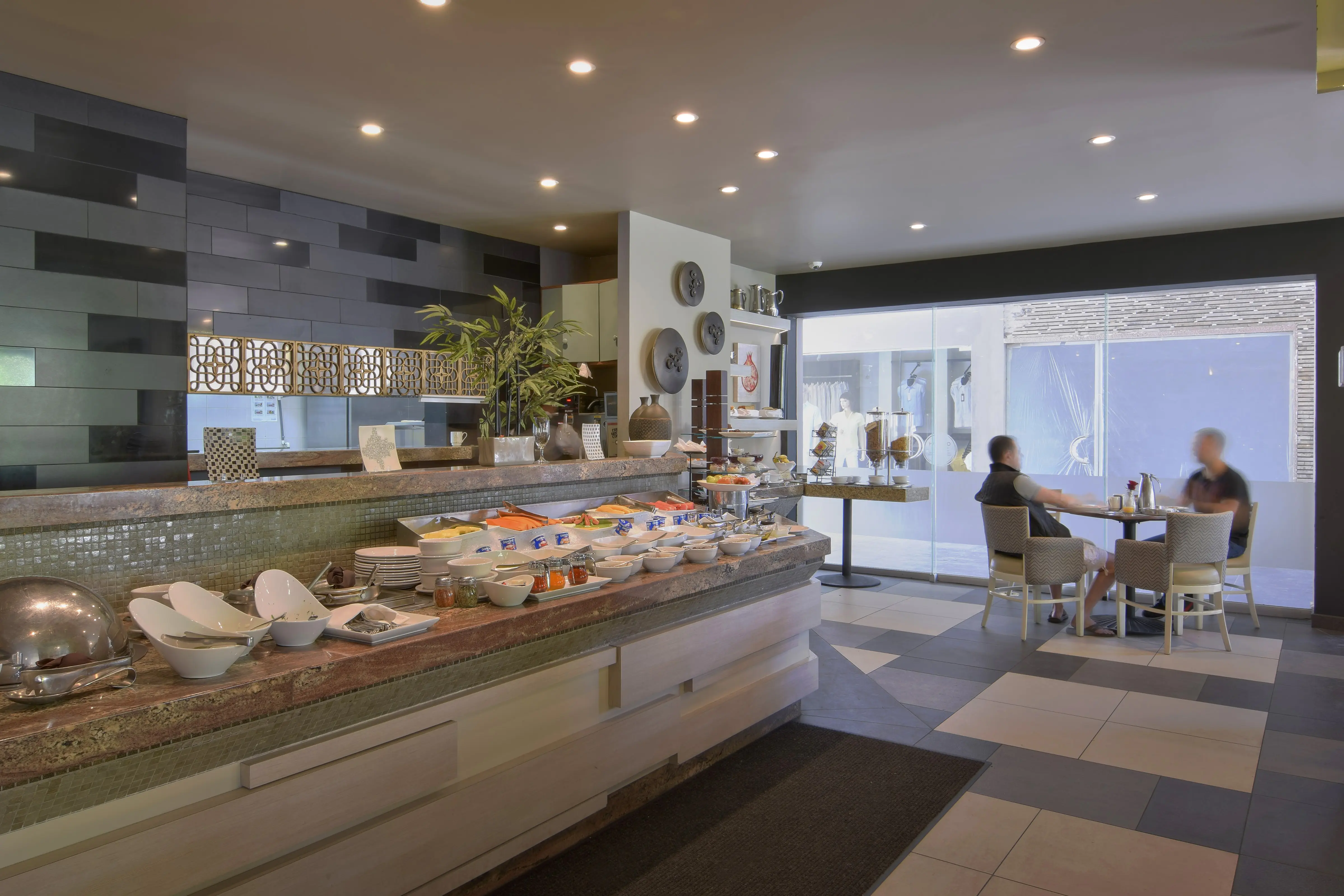 Los Portales image 4