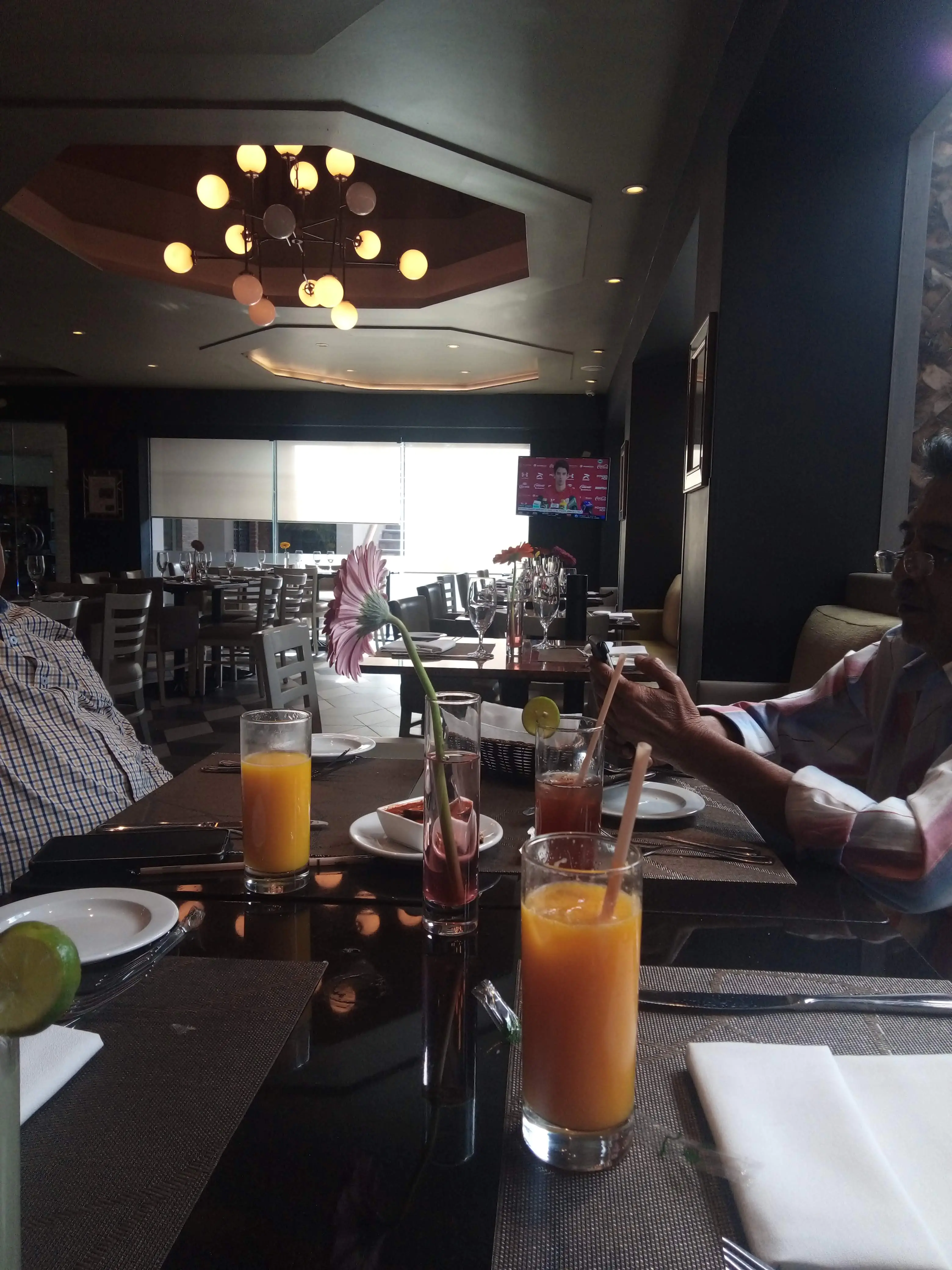 Los Portales image 10