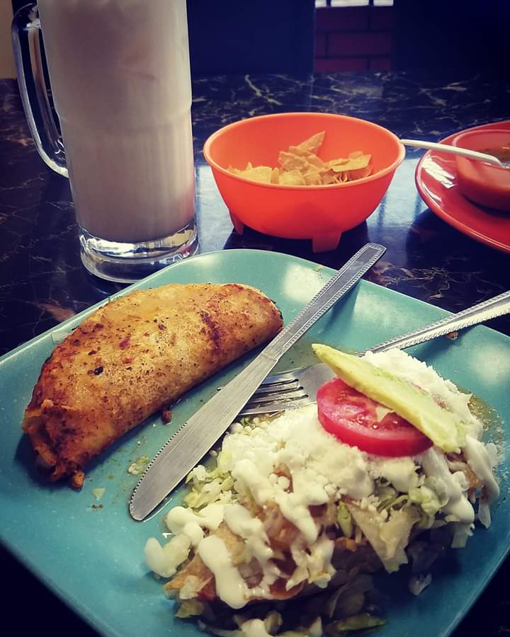 Guadalajaras Restaurant Mexicano image 2