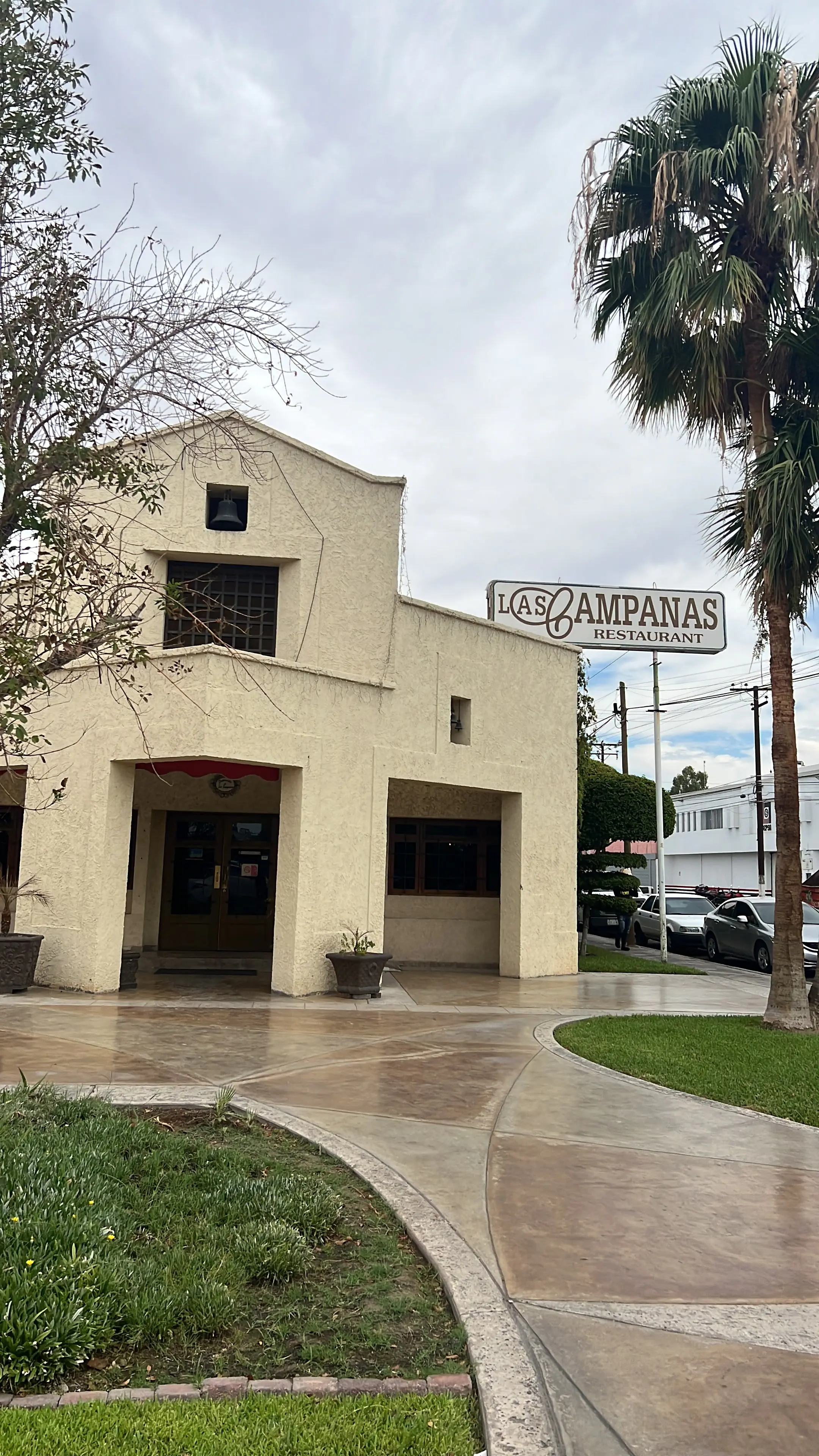 Restaurant las Campanas image 10