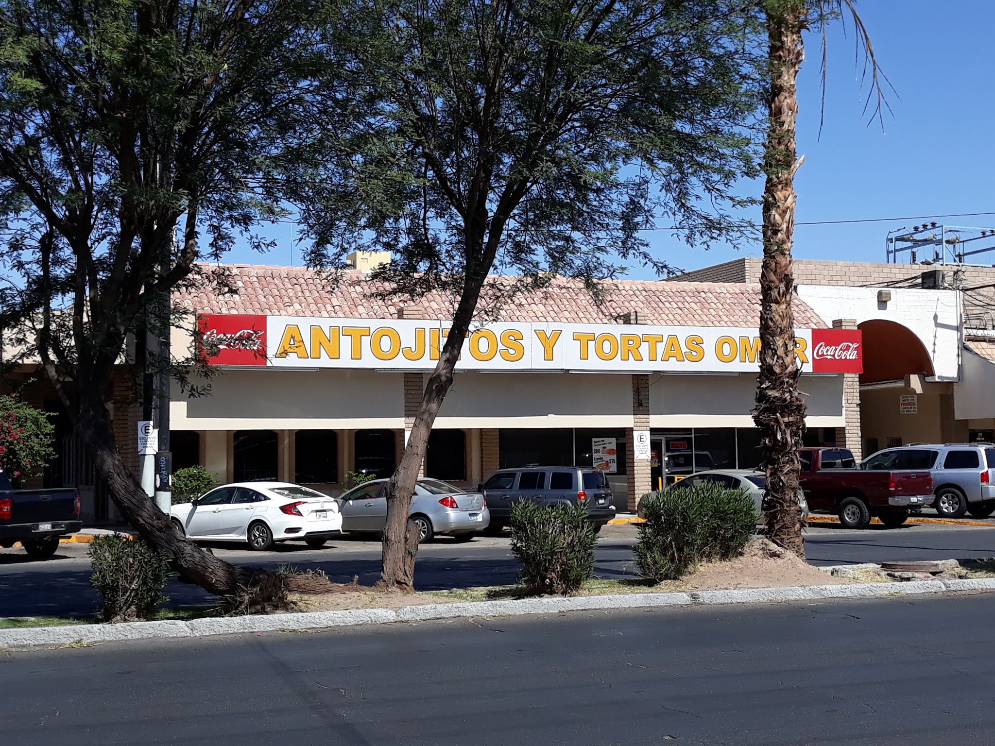 Tortas Omar - Plaza Fimbres image 1