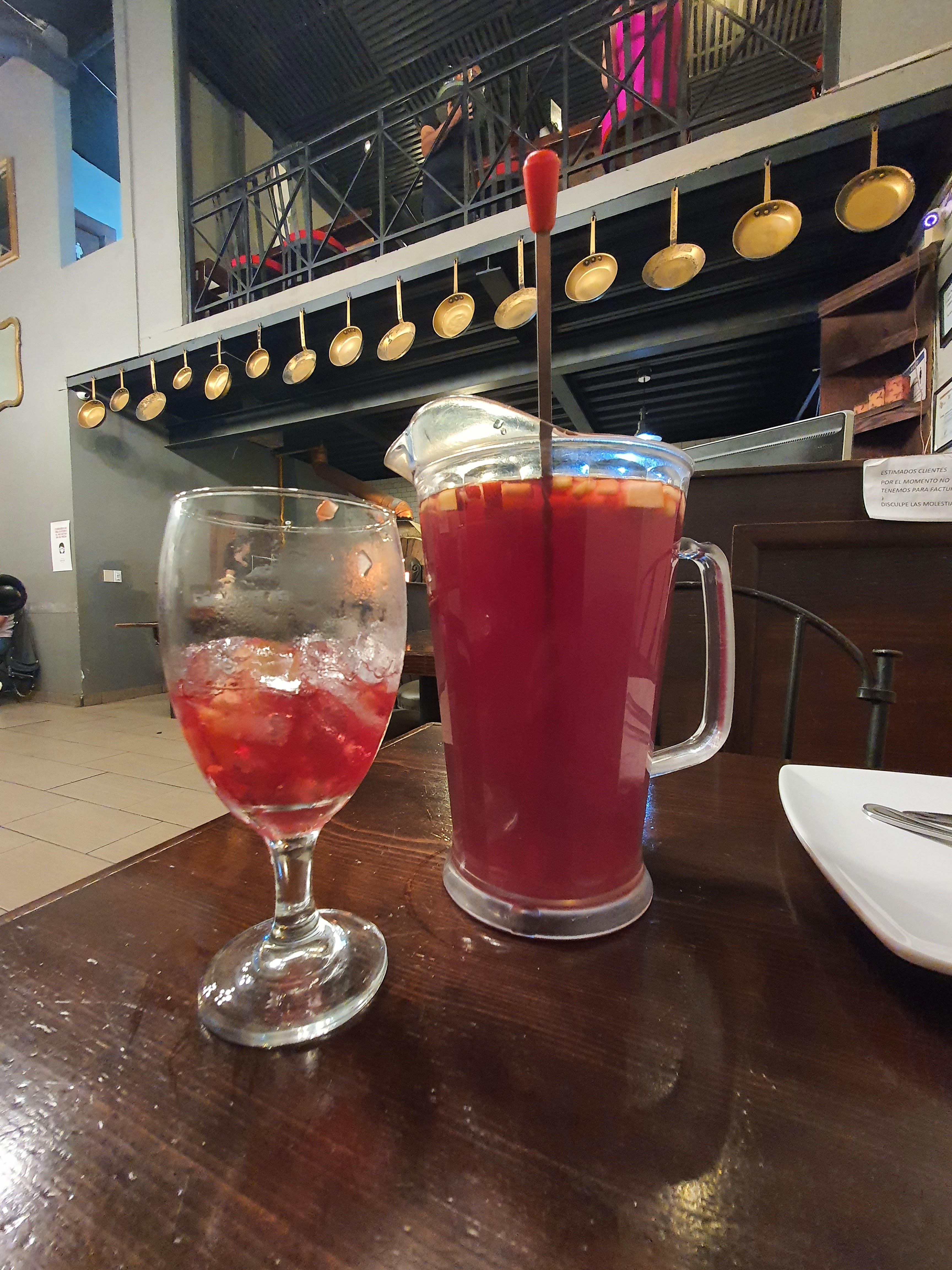 Santini Restaurant image 3