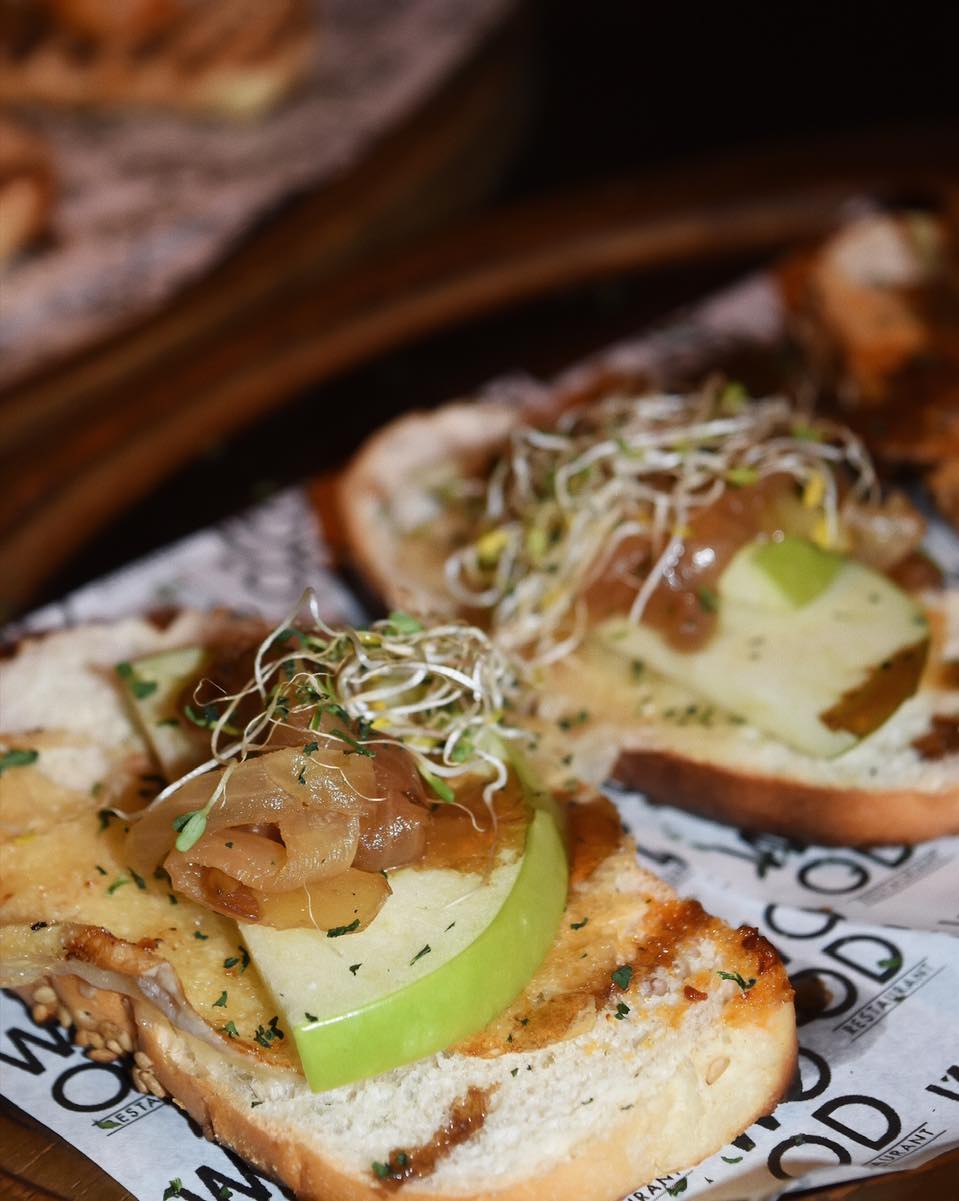 Wood Restaurant image 3