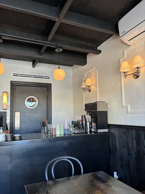 Frankies Restaurante image 8