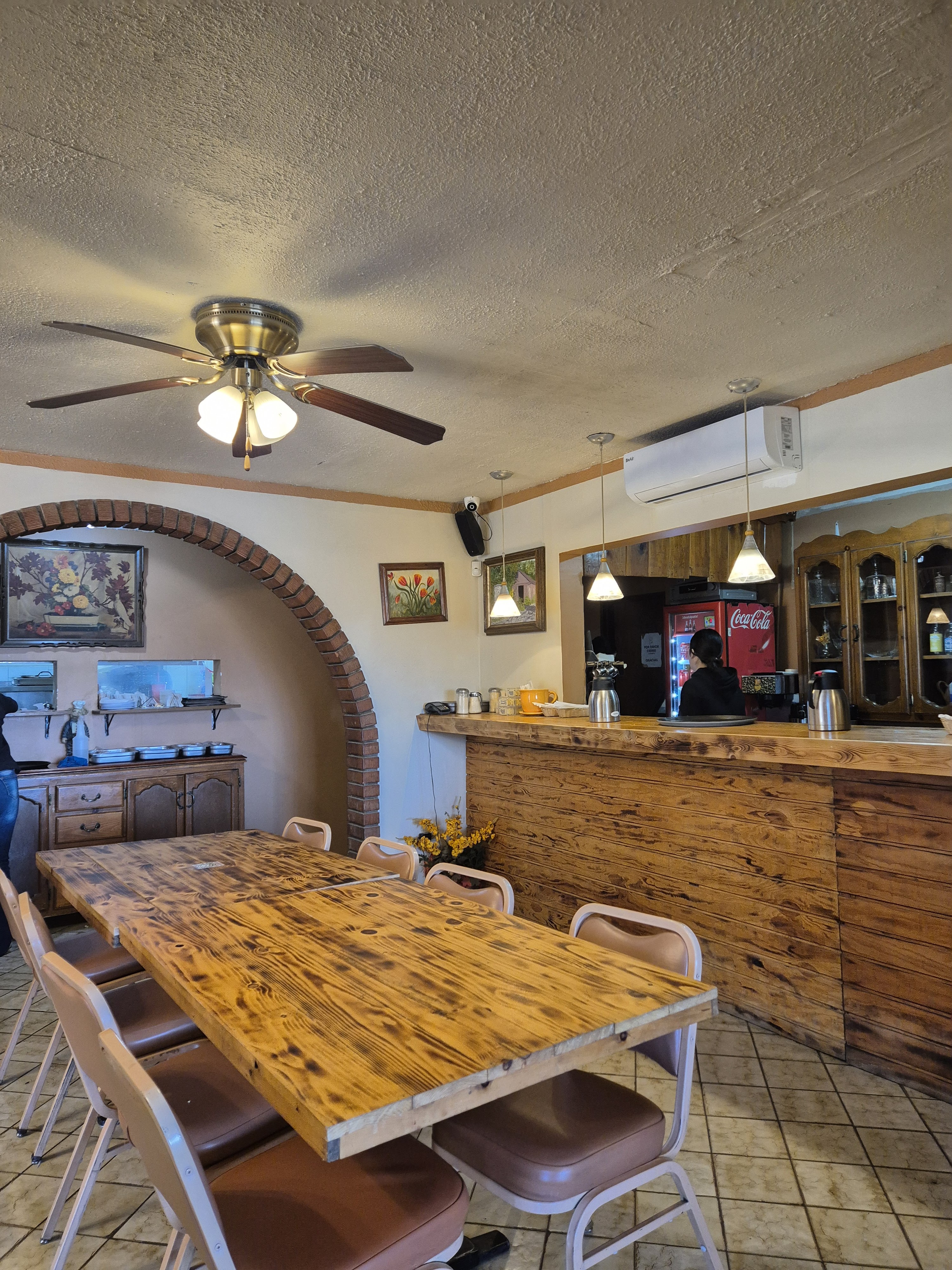 El Escondite DPB Restaurant image 5