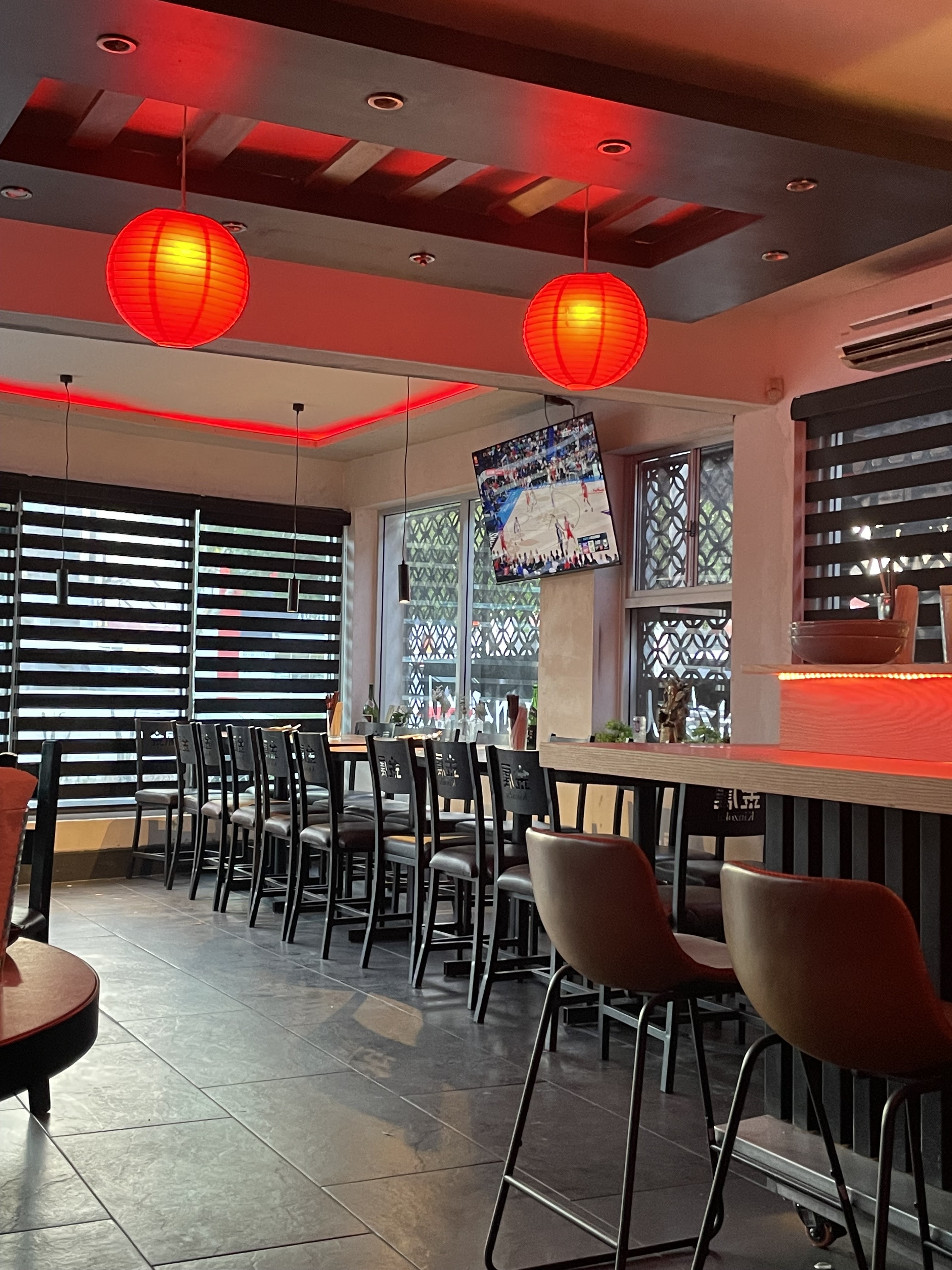 Kinzoku Restaurant-Bar image 1