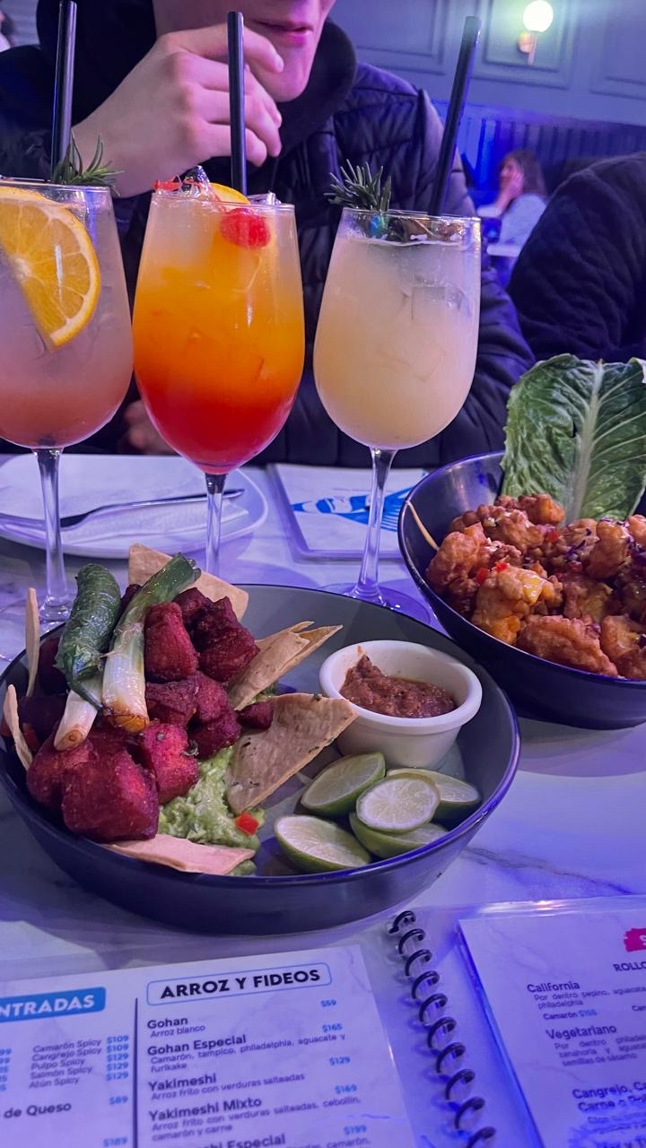 Pez Gallo Sushi & Cevichería image 5