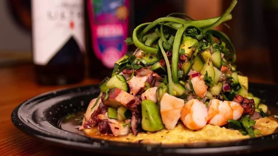 Pez Gallo Sushi & Cevichería image 7