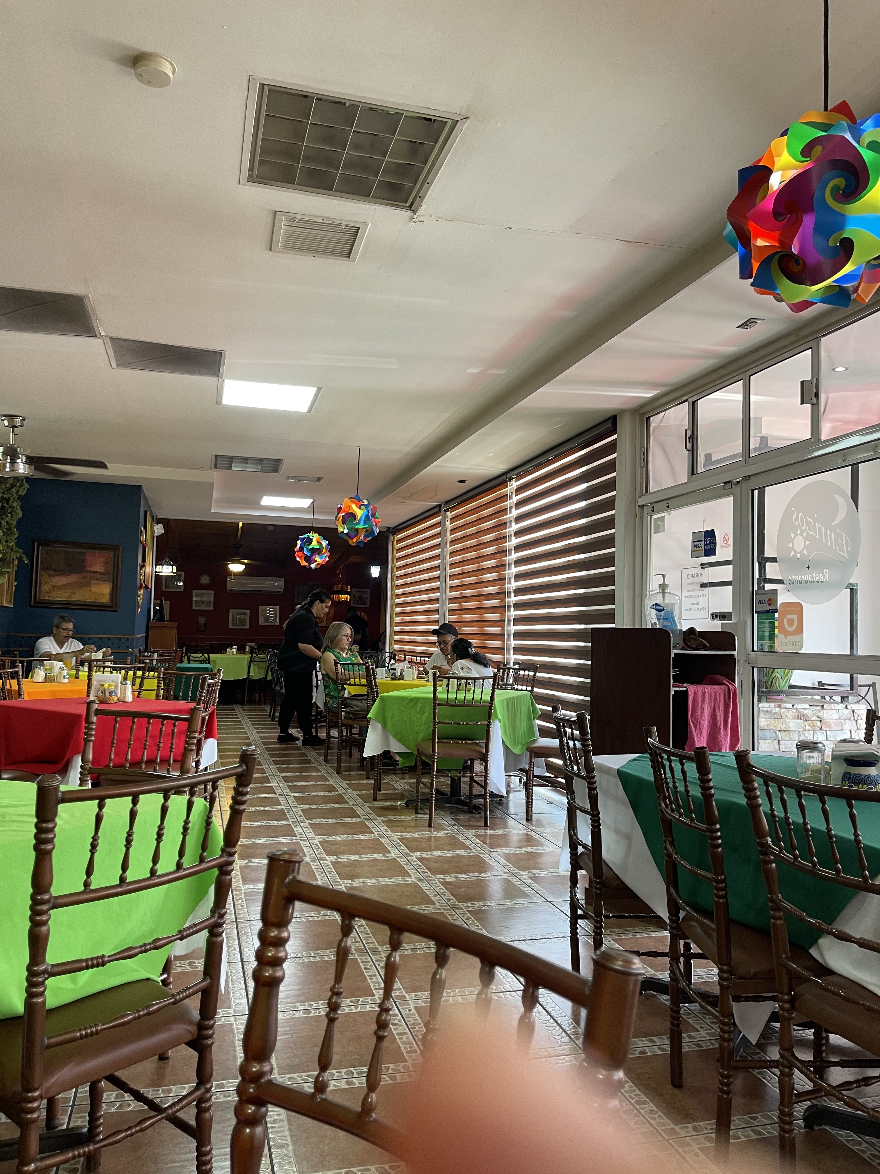 Enrizos Restaurante Mirador image 3