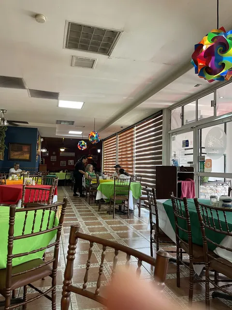 Enrizos Restaurante Mirador image 3