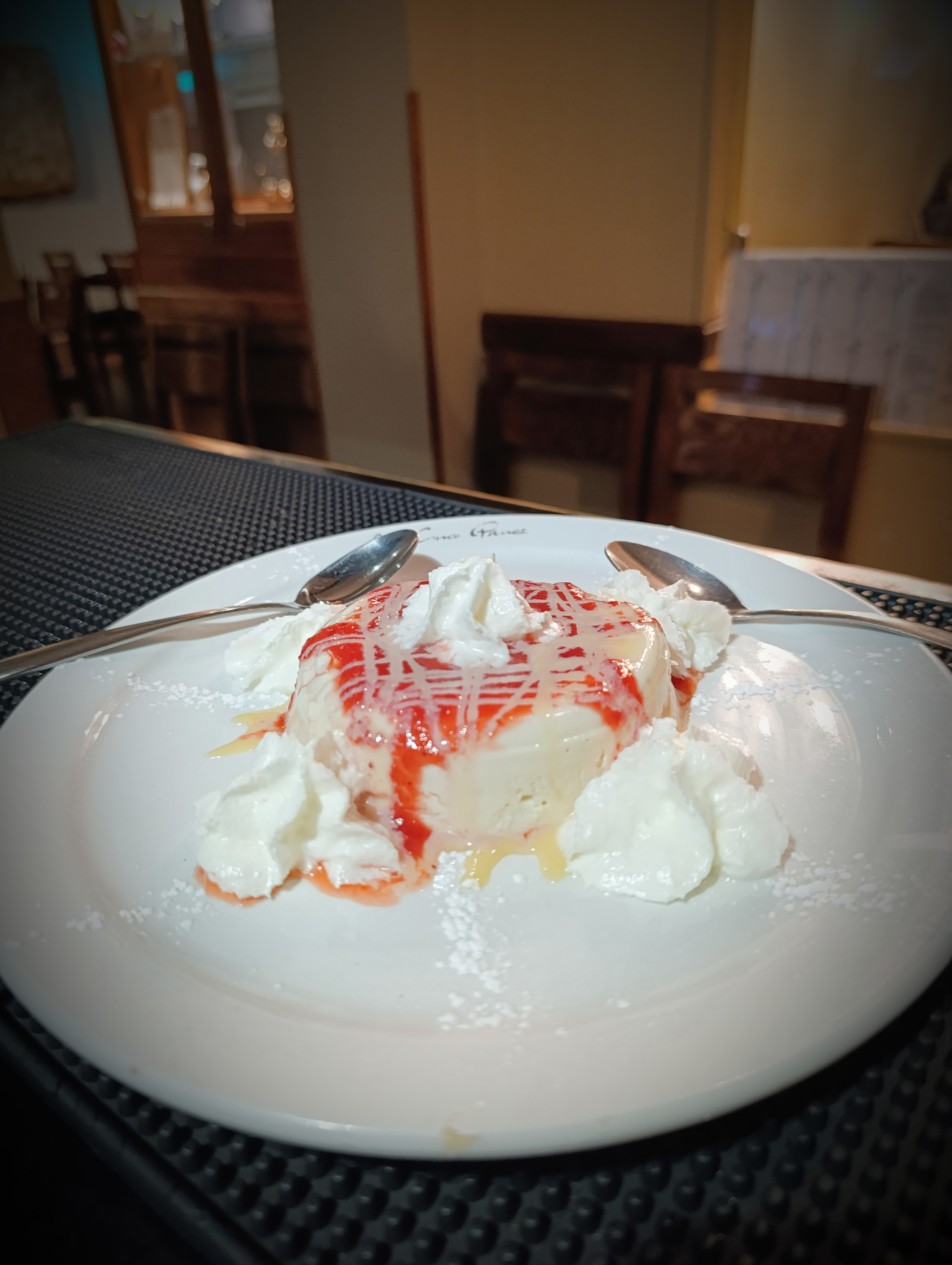 Los Cinco Panes image 8