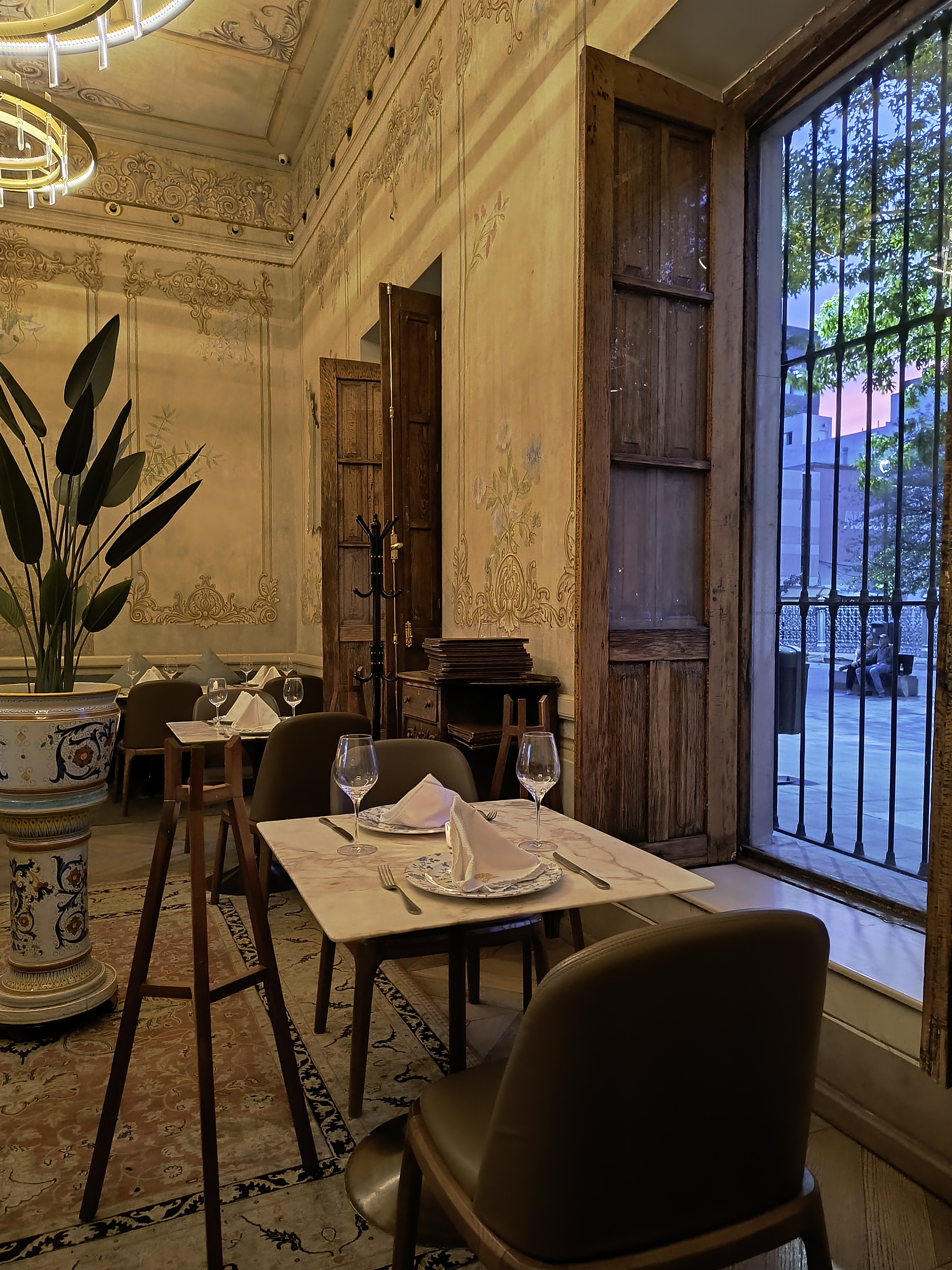 El Poeta Restaurante image 3