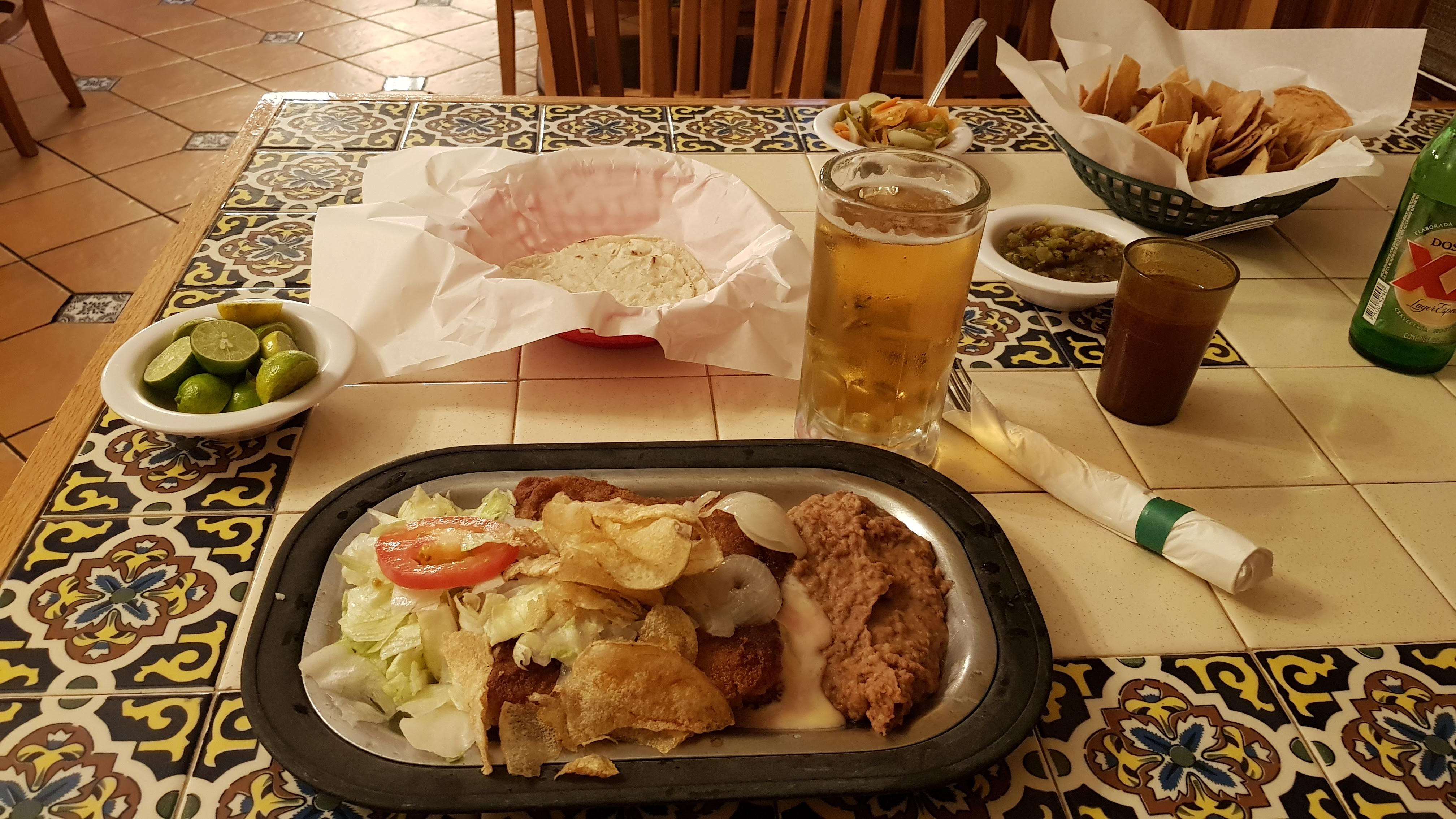 El Papalote Restaurant image 2