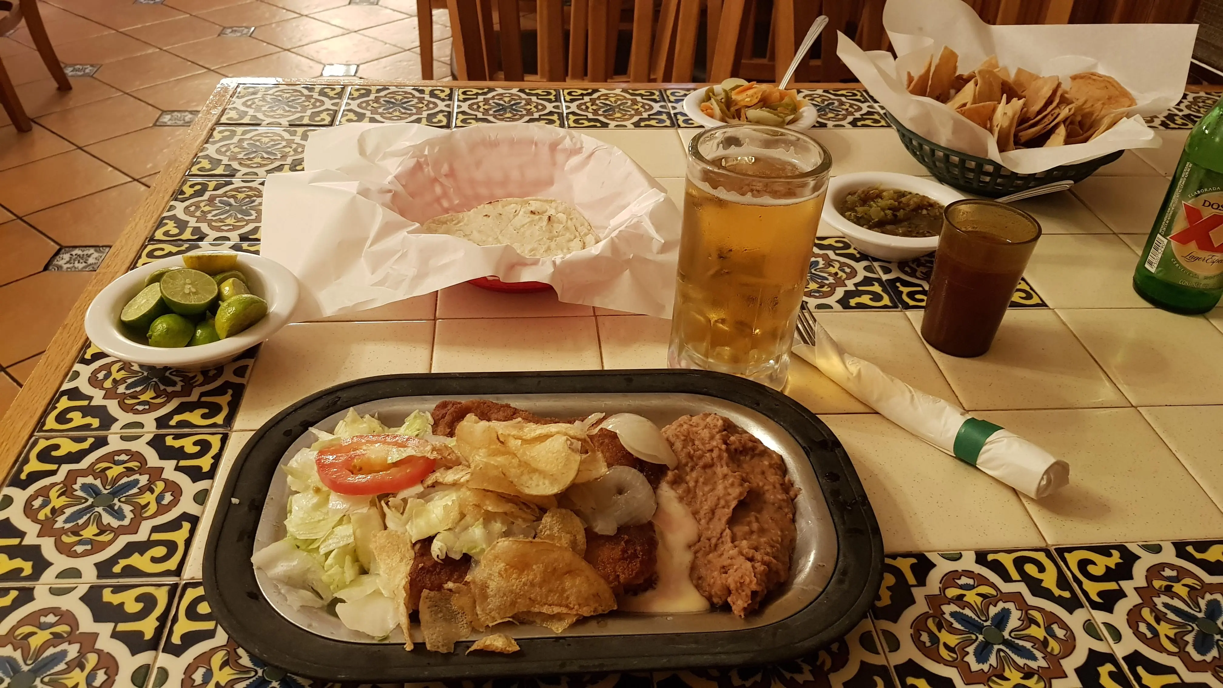 El Papalote Restaurant image 2