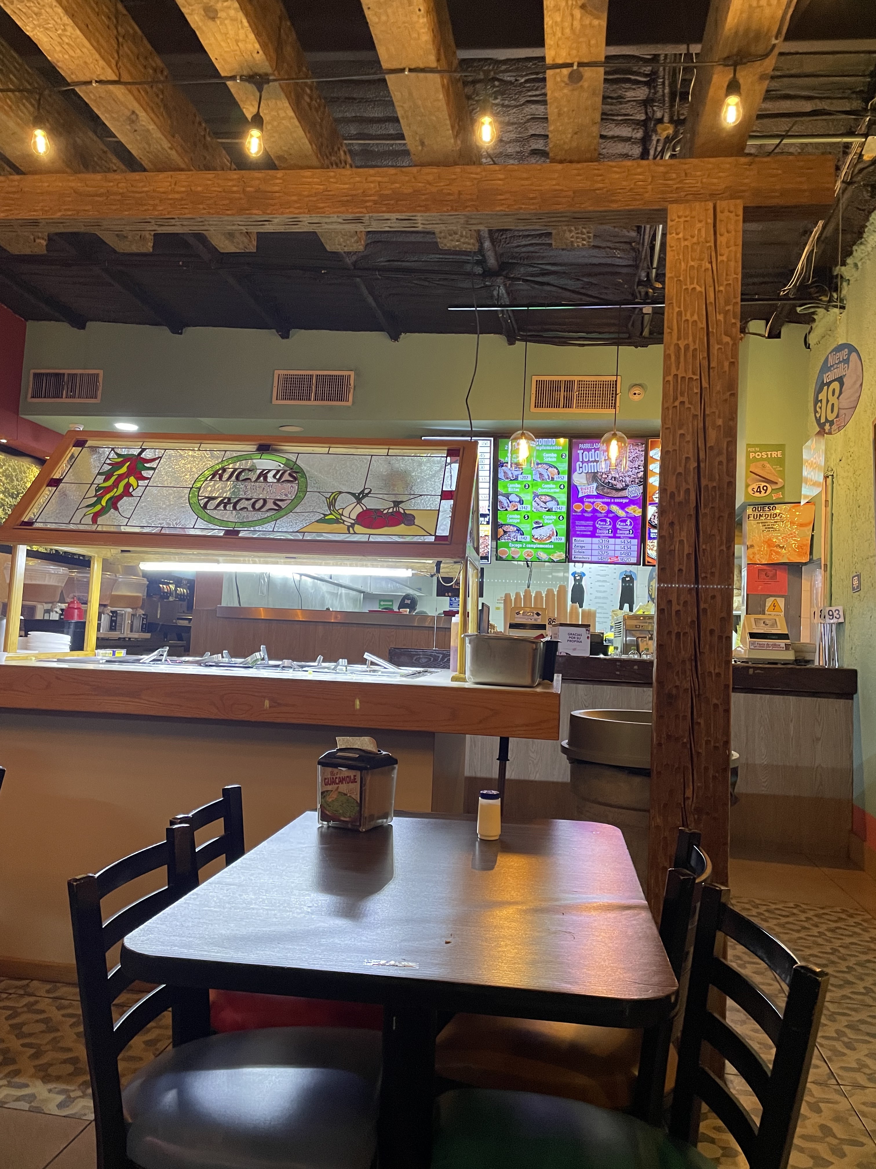 Ricky's Tacos image 4